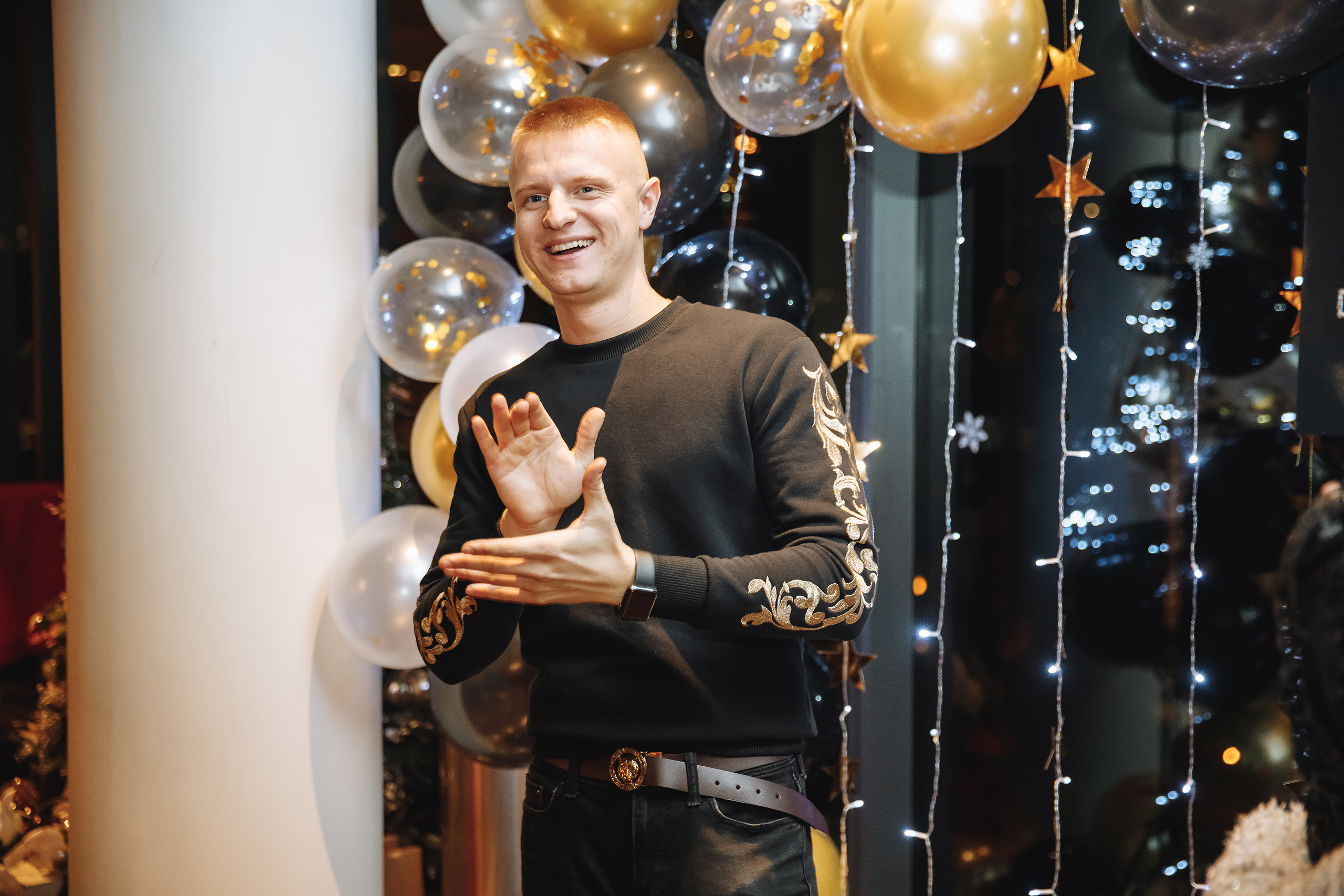 Deymar Insurance Agency. Wedding family event photographer in Chicago Nick Yushevich