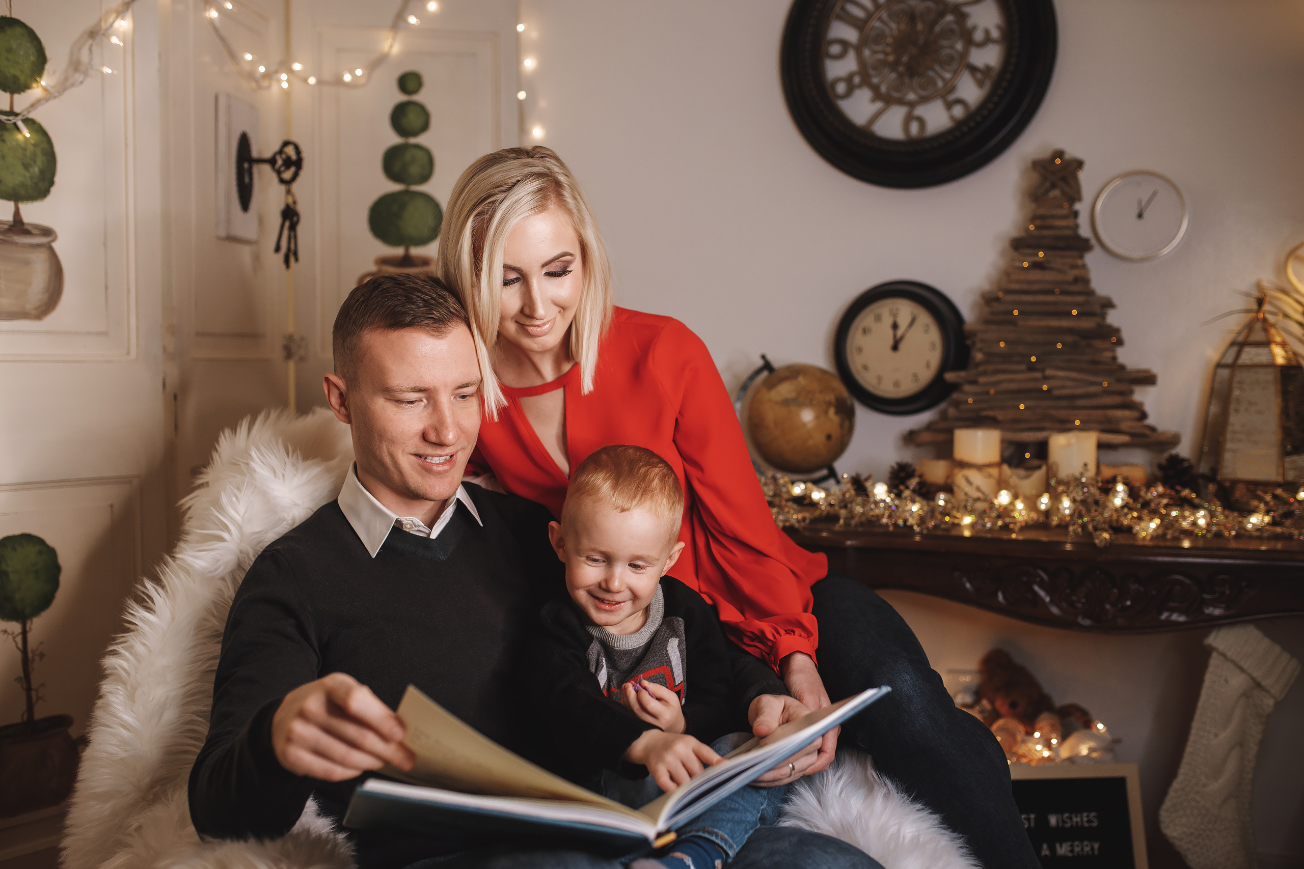 12.07.2019 Christmas Family Photoshoot 12. Wedding family event photographer in Chicago Nick Yushevich