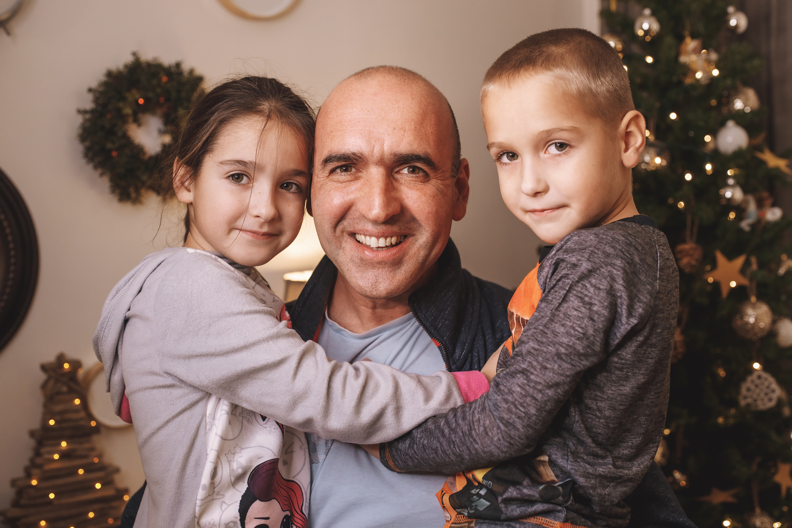 12.14.2019 Christmas Family Photoshoot 23. Wedding family event photographer in Chicago Nick Yushevich