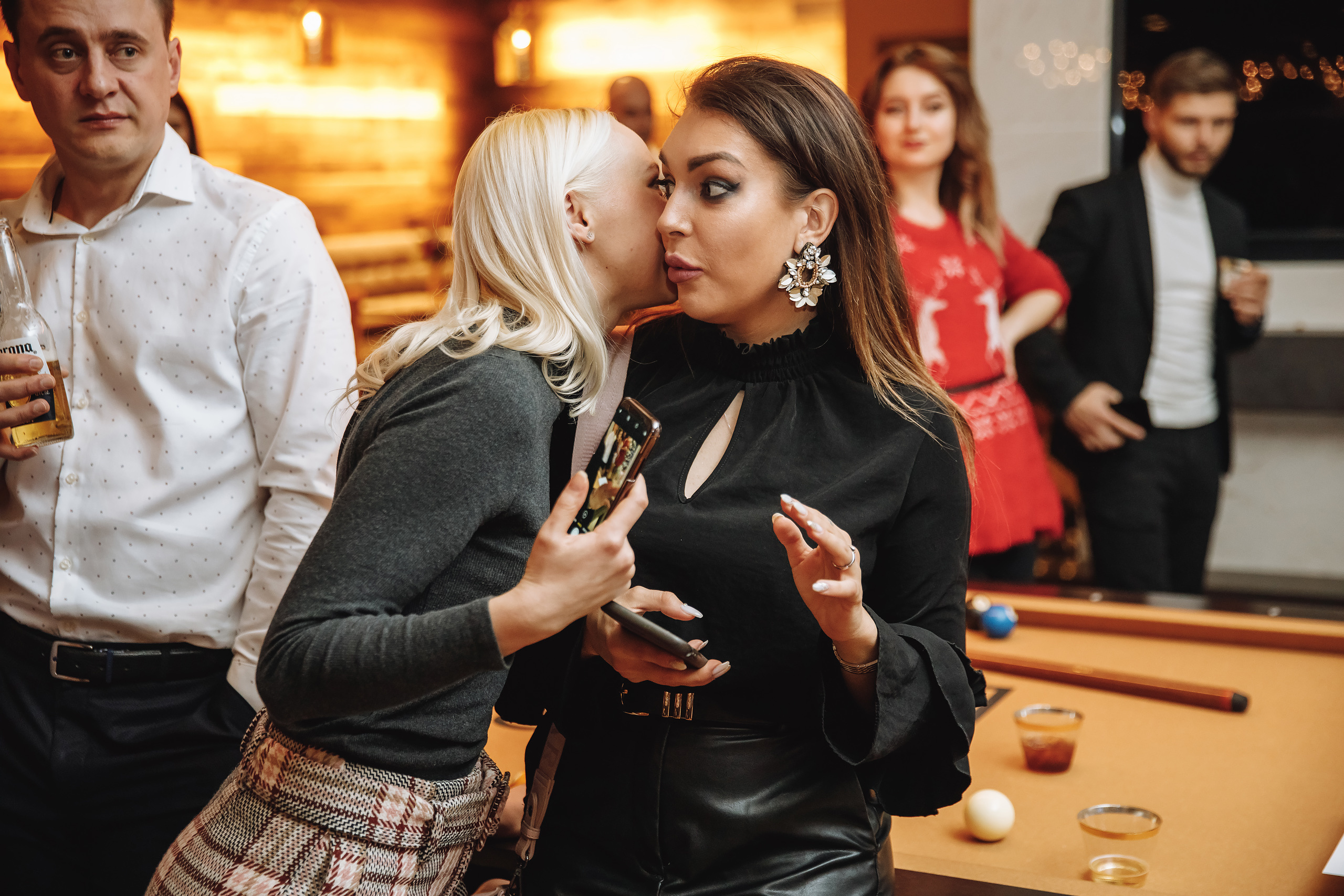 Deymar Insurance Agency. Wedding family event photographer in Chicago Nick Yushevich