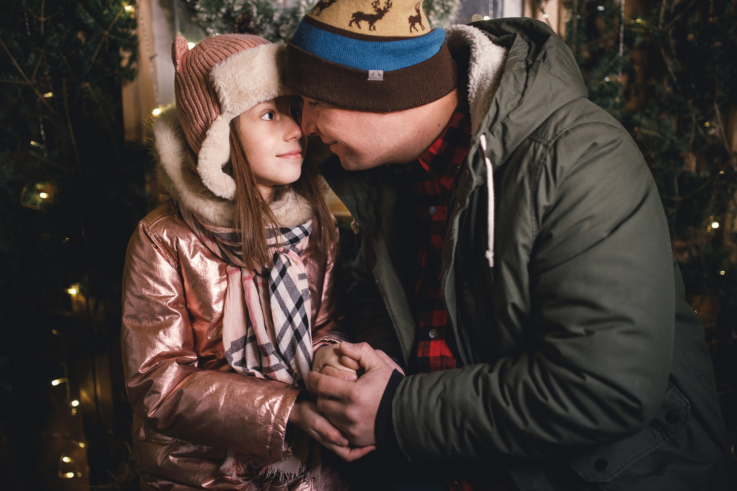 12.15.2019 Christmas Family Photoshoot. Wedding family event photographer in Chicago Nick Yushevich