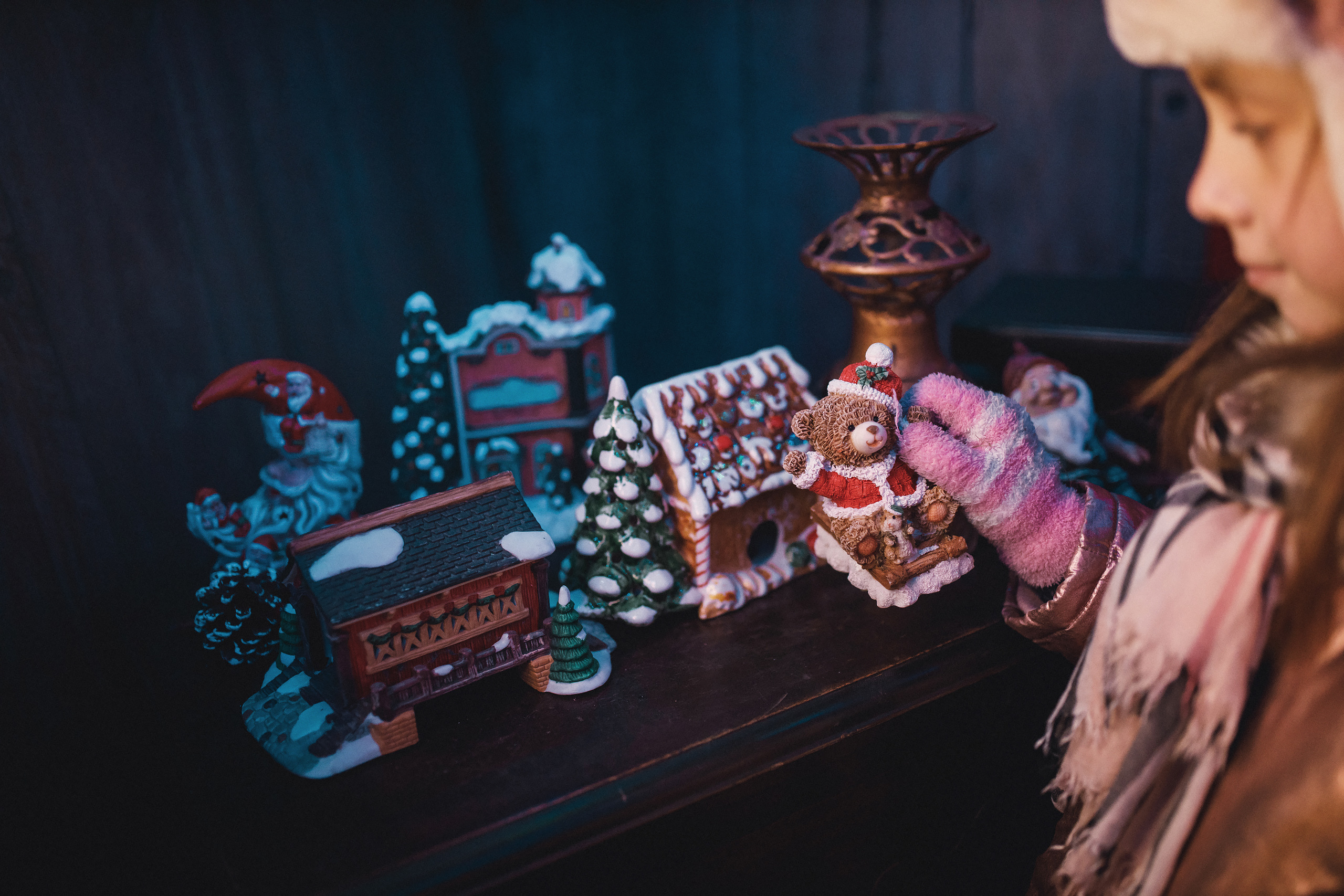 12.15.2019 Christmas Family Photoshoot. Wedding family event photographer in Chicago Nick Yushevich