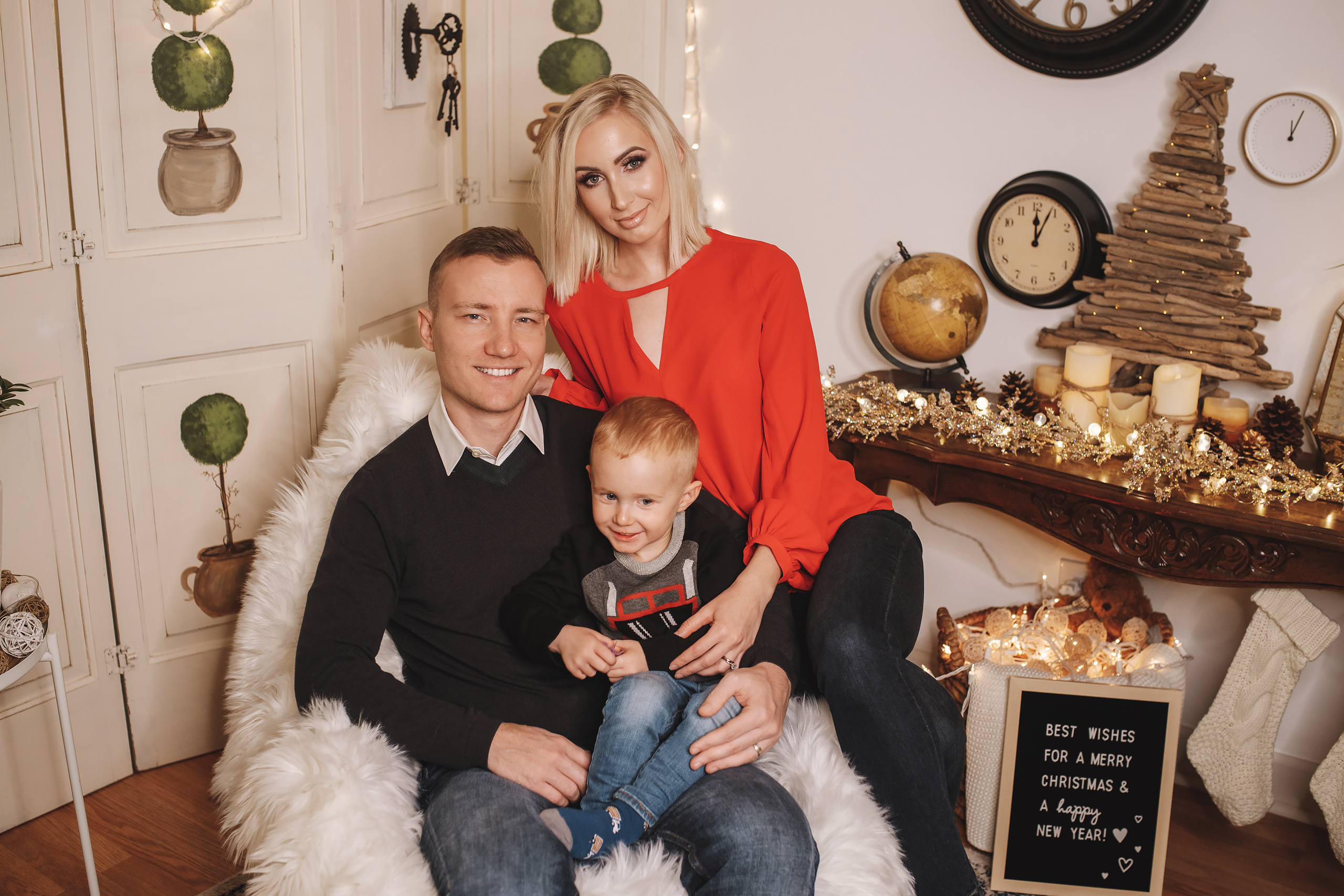 12.07.2019 Christmas Family Photoshoot 12. Wedding family event photographer in Chicago Nick Yushevich