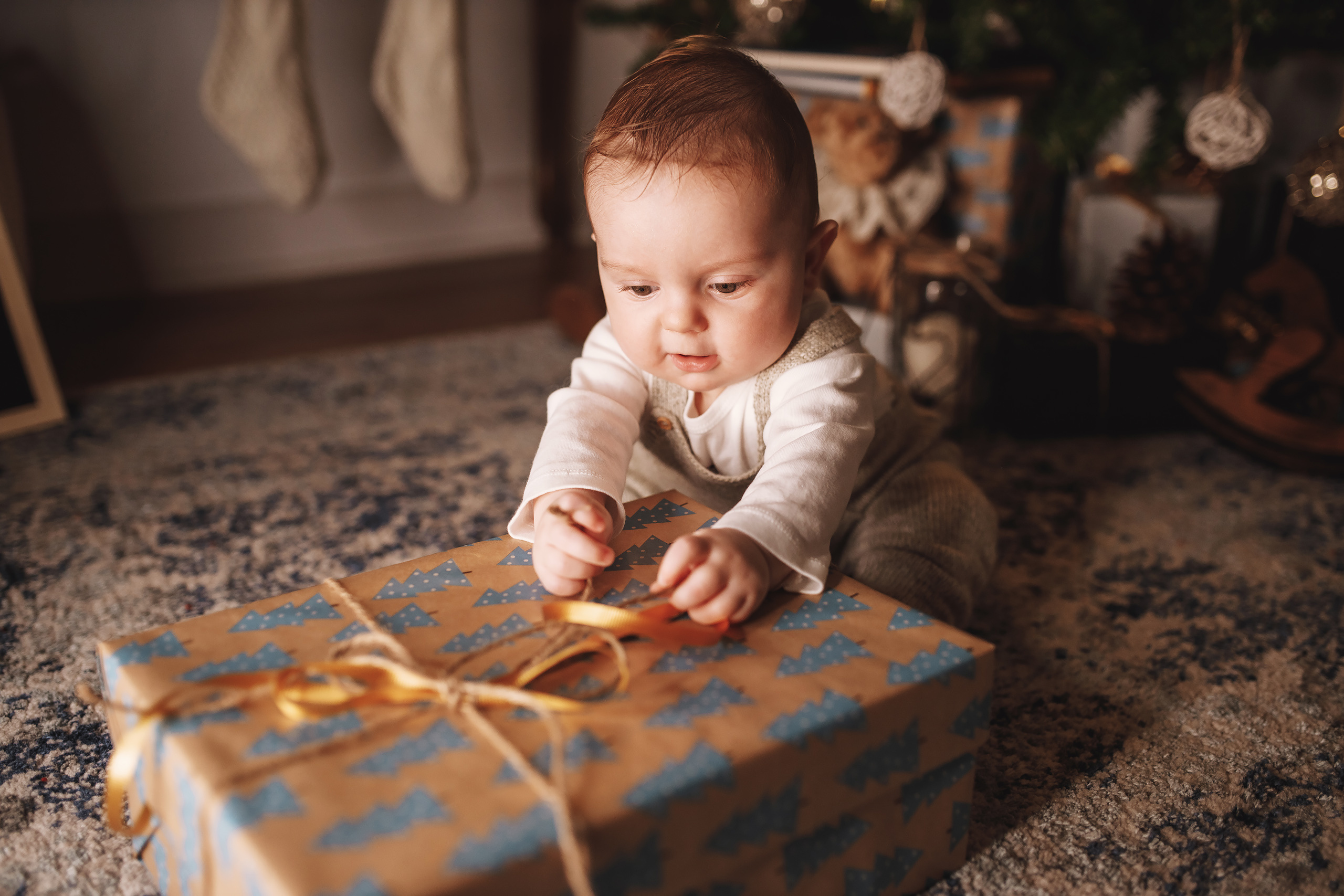 12.14.2019 Christmas Family Photoshoot 21. Wedding family event photographer in Chicago Nick Yushevich