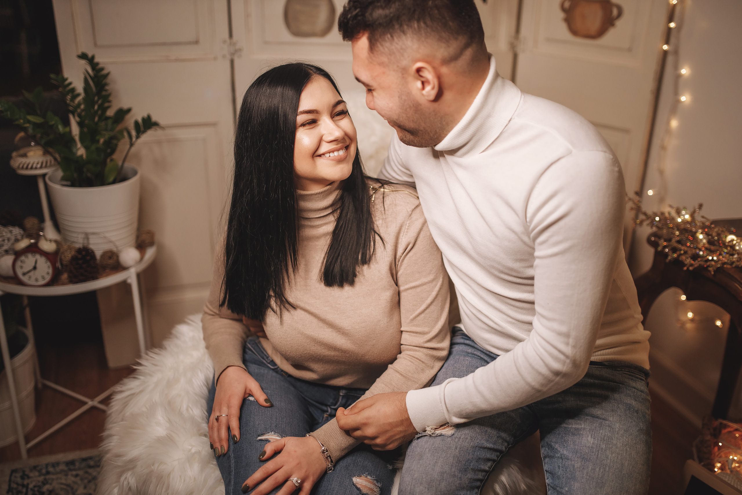 12.14.2019 Christmas Family Photoshoot 19. Wedding family event photographer in Chicago Nick Yushevich