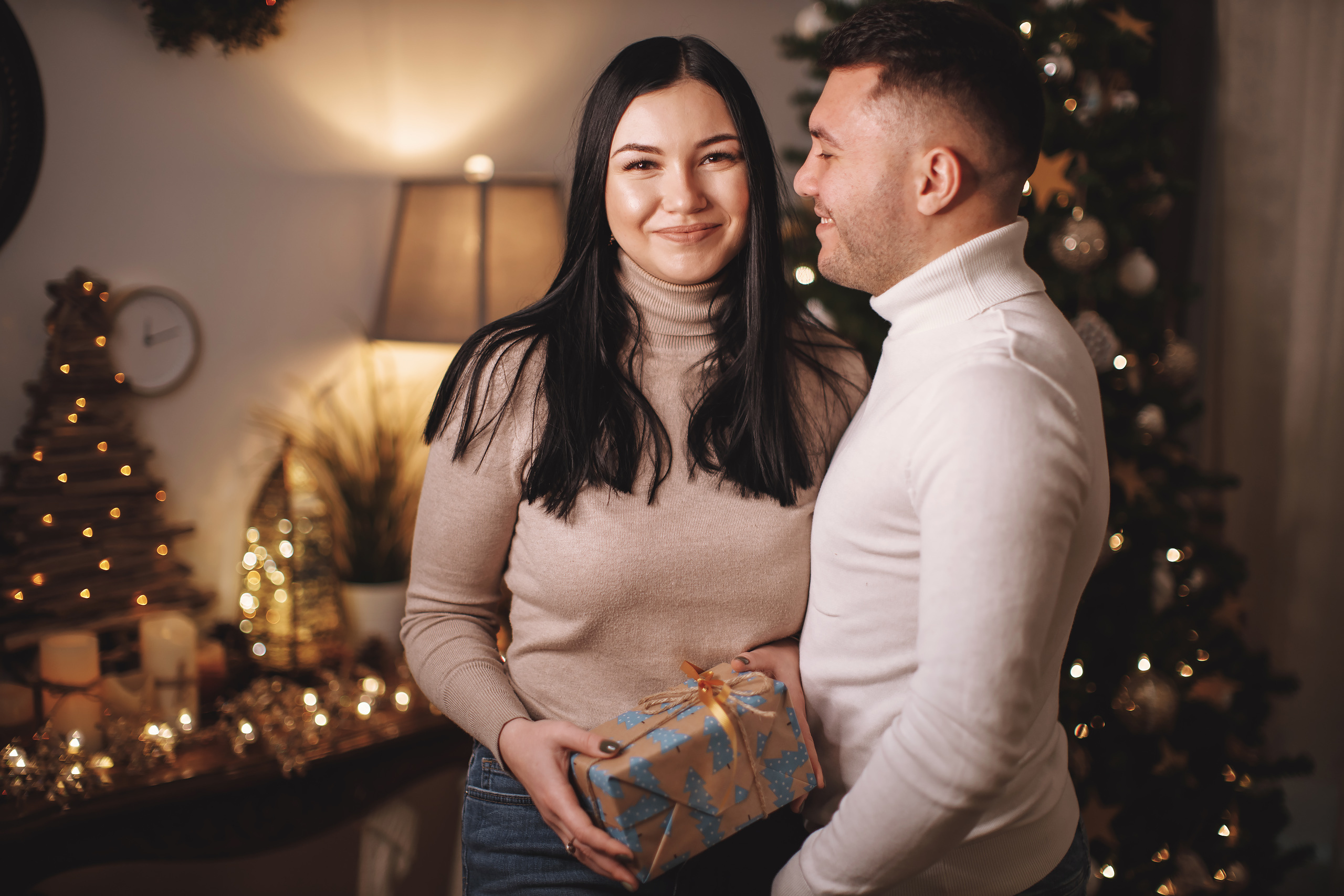12.14.2019 Christmas Family Photoshoot 19. Wedding family event photographer in Chicago Nick Yushevich