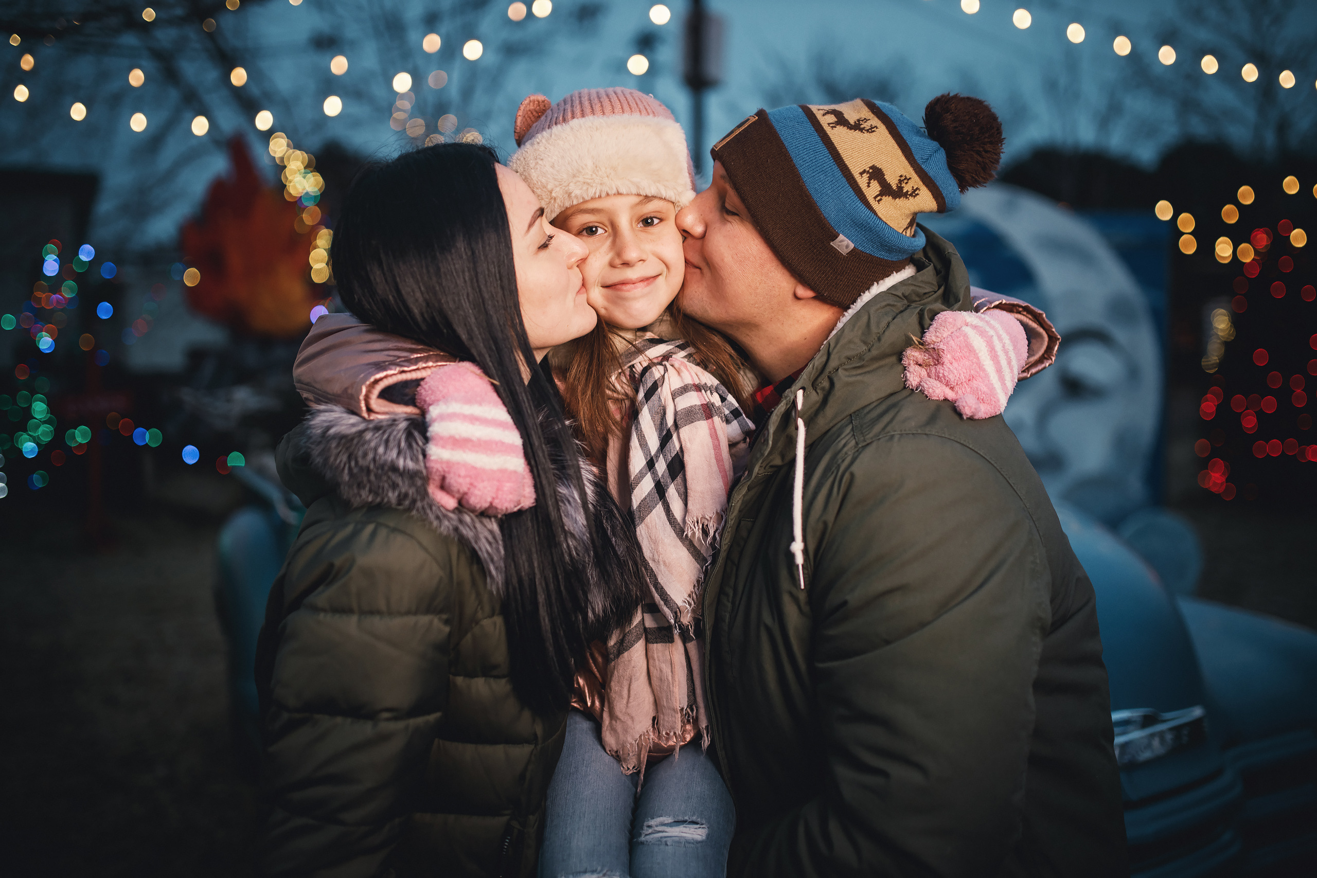 12.15.2019 Christmas Family Photoshoot. Wedding family event photographer in Chicago Nick Yushevich