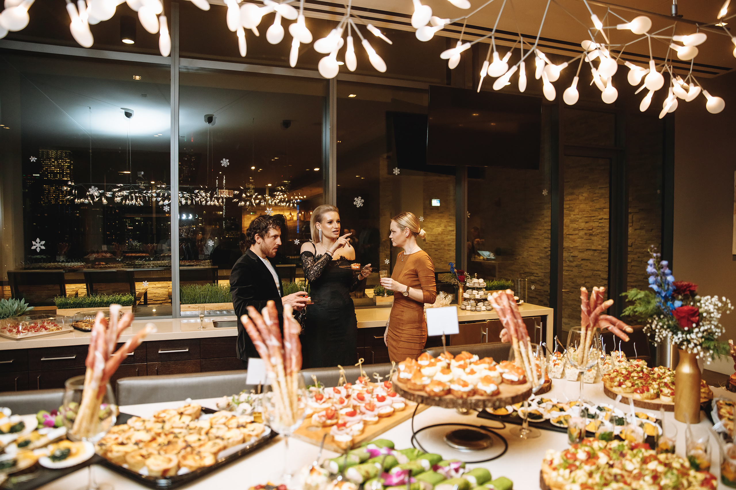 Deymar Insurance Agency. Wedding family event photographer in Chicago Nick Yushevich