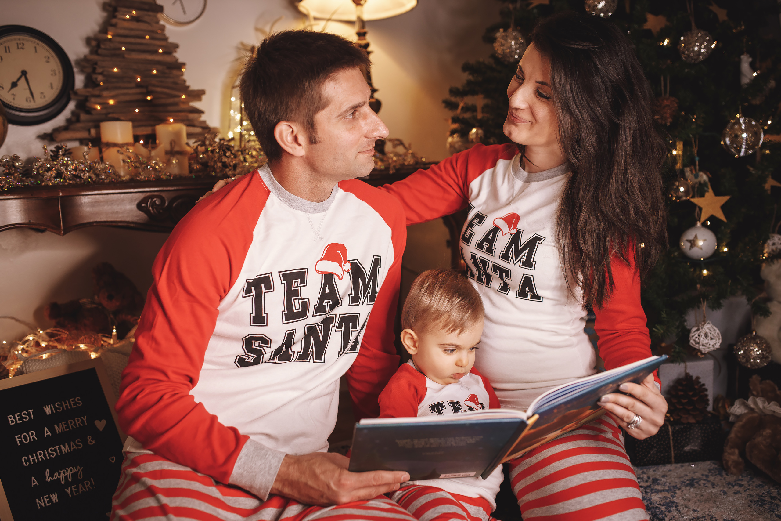 12.10.2019 Christmas Family Photoshoot 16. Wedding family event photographer in Chicago Nick Yushevich