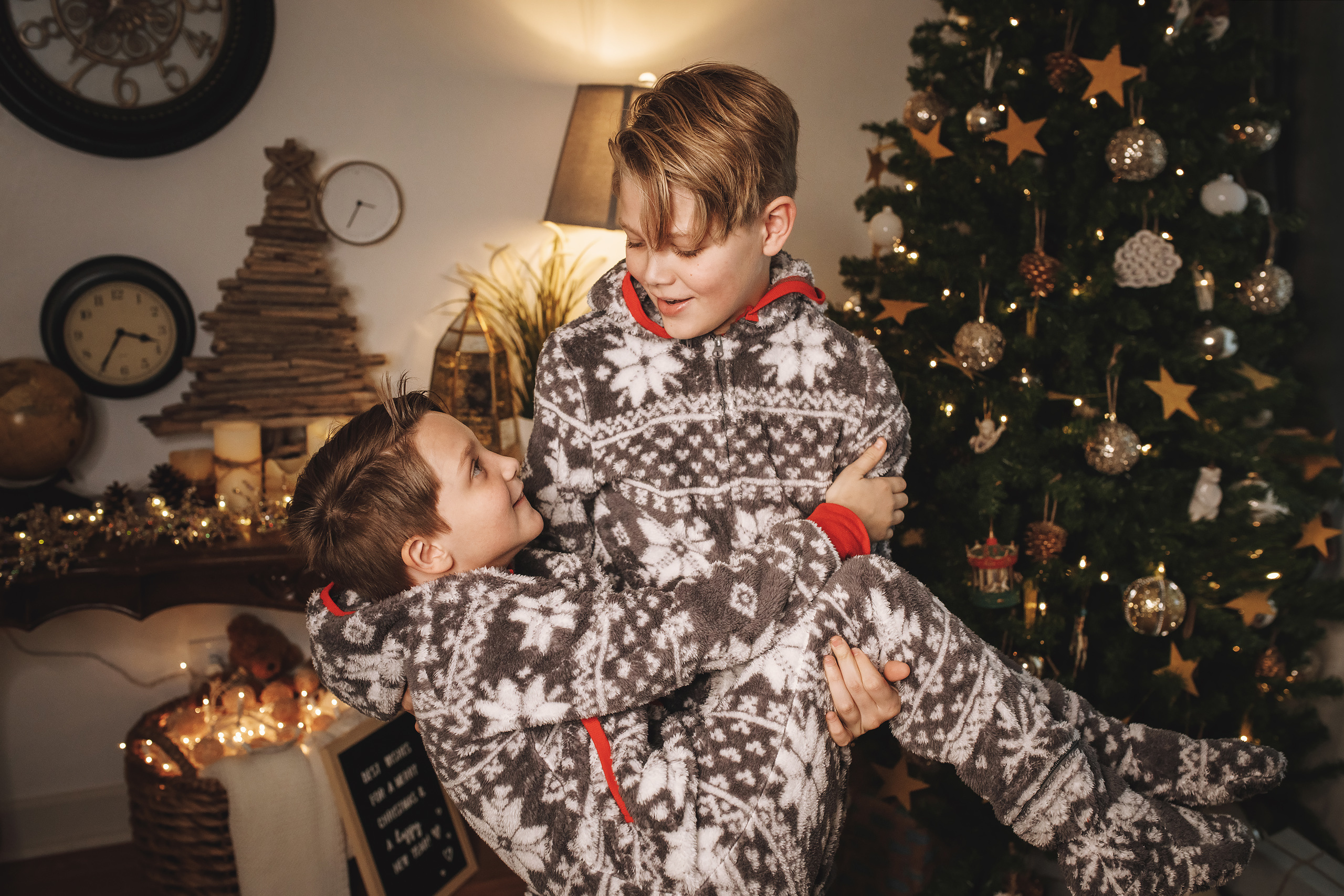 12.07.2019 Christmas Family Photoshoot 14. Wedding family event photographer in Chicago Nick Yushevich