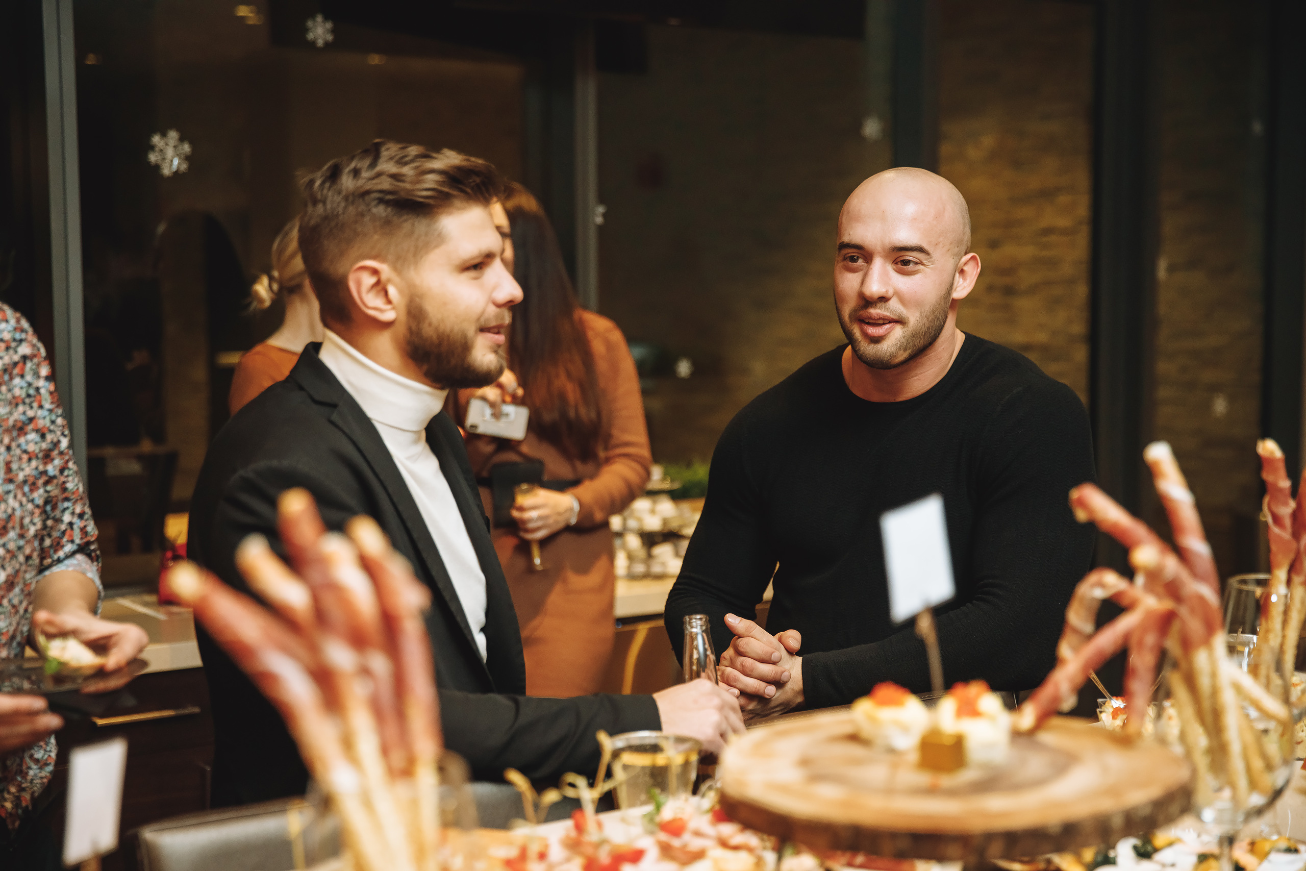 Deymar Insurance Agency. Wedding family event photographer in Chicago Nick Yushevich