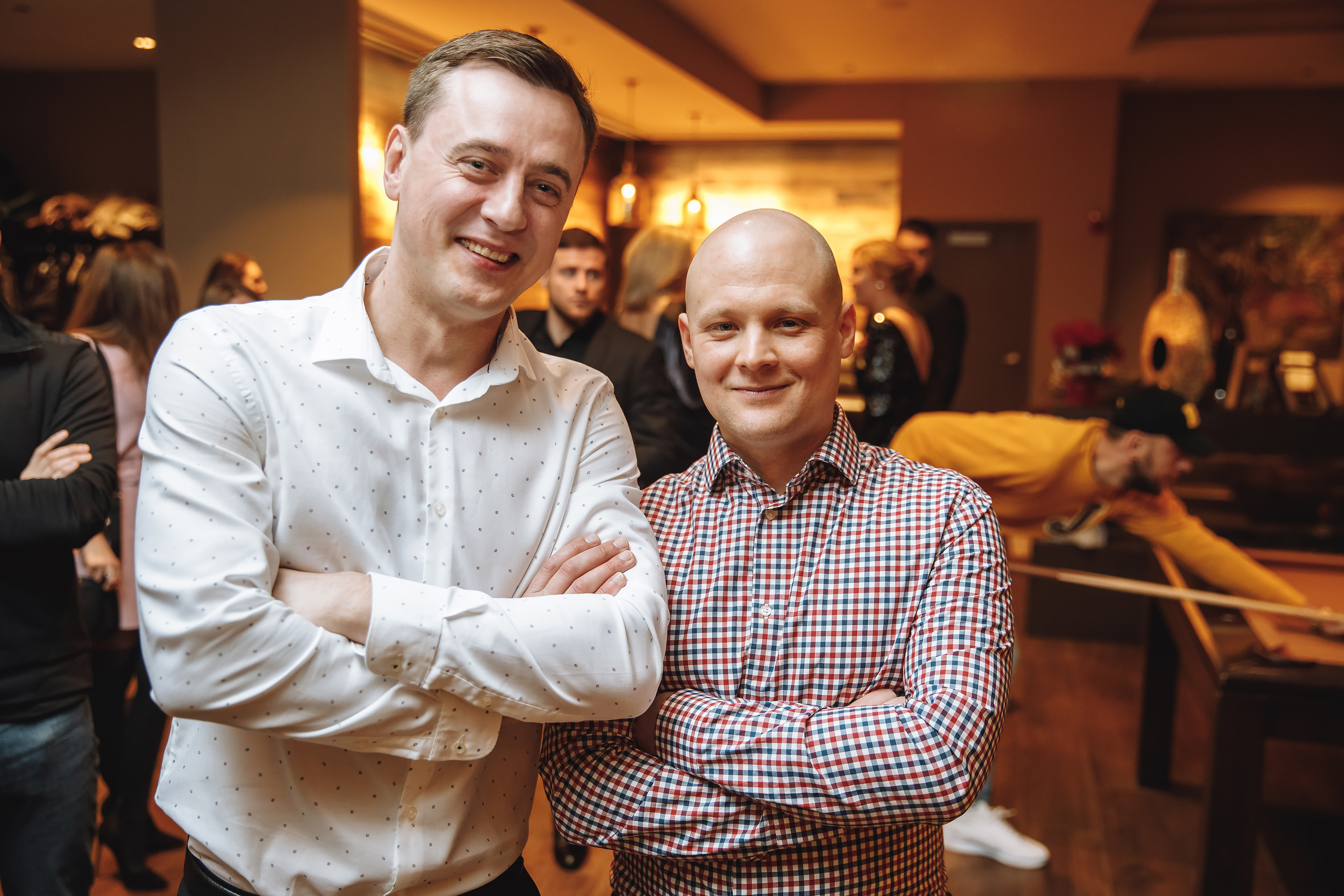 Deymar Insurance Agency. Wedding family event photographer in Chicago Nick Yushevich