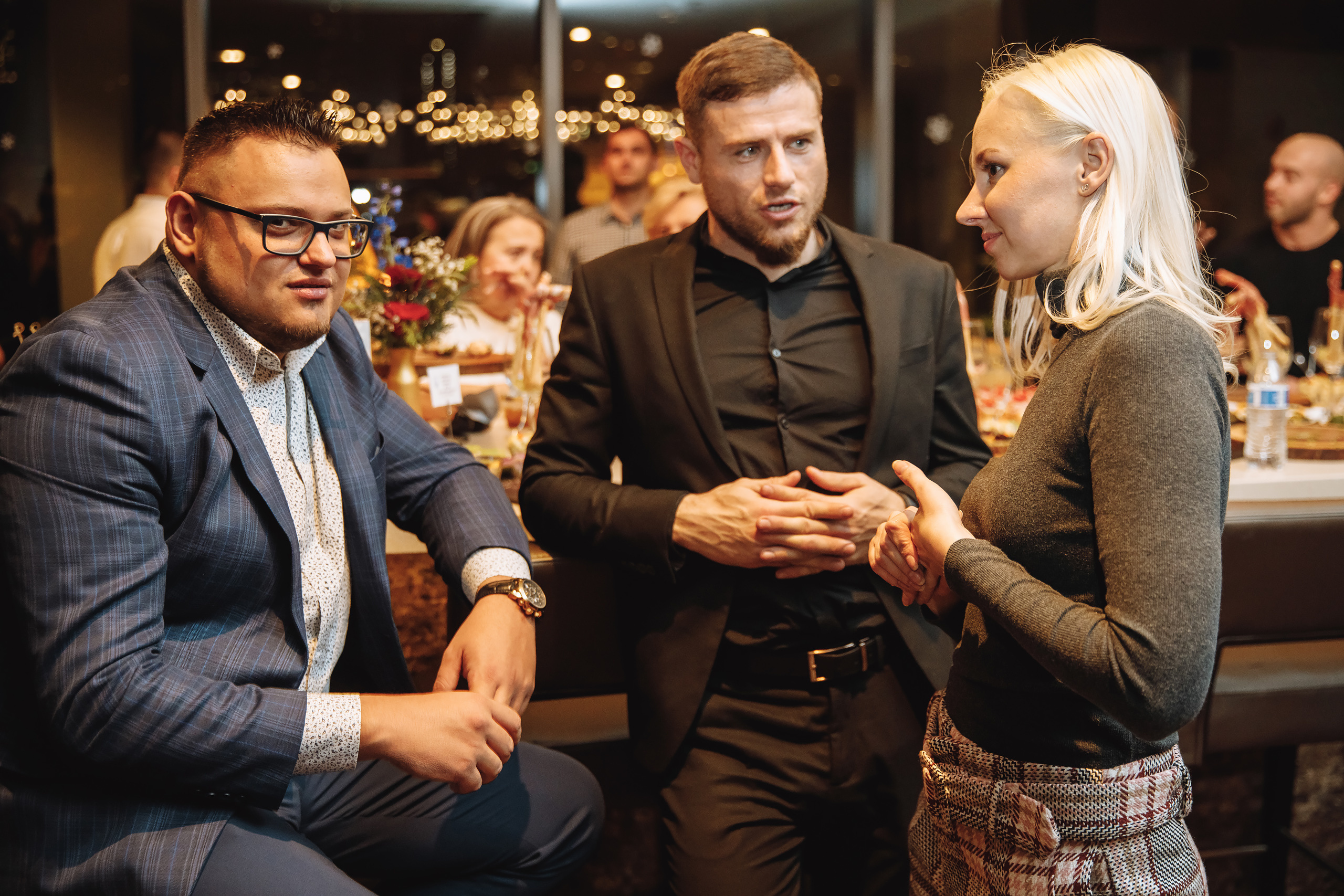 Deymar Insurance Agency. Wedding family event photographer in Chicago Nick Yushevich