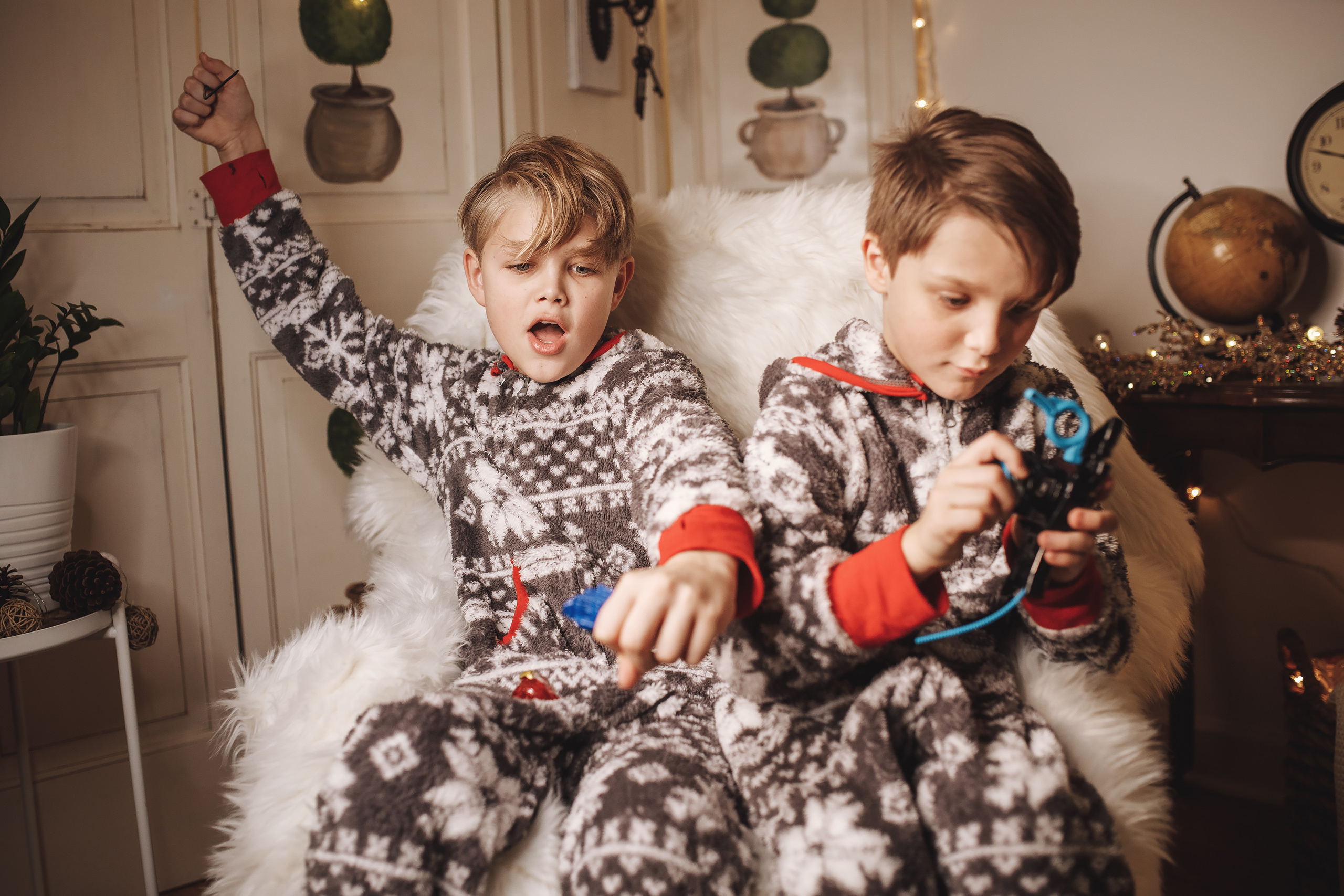 12.07.2019 Christmas Family Photoshoot 14. Wedding family event photographer in Chicago Nick Yushevich