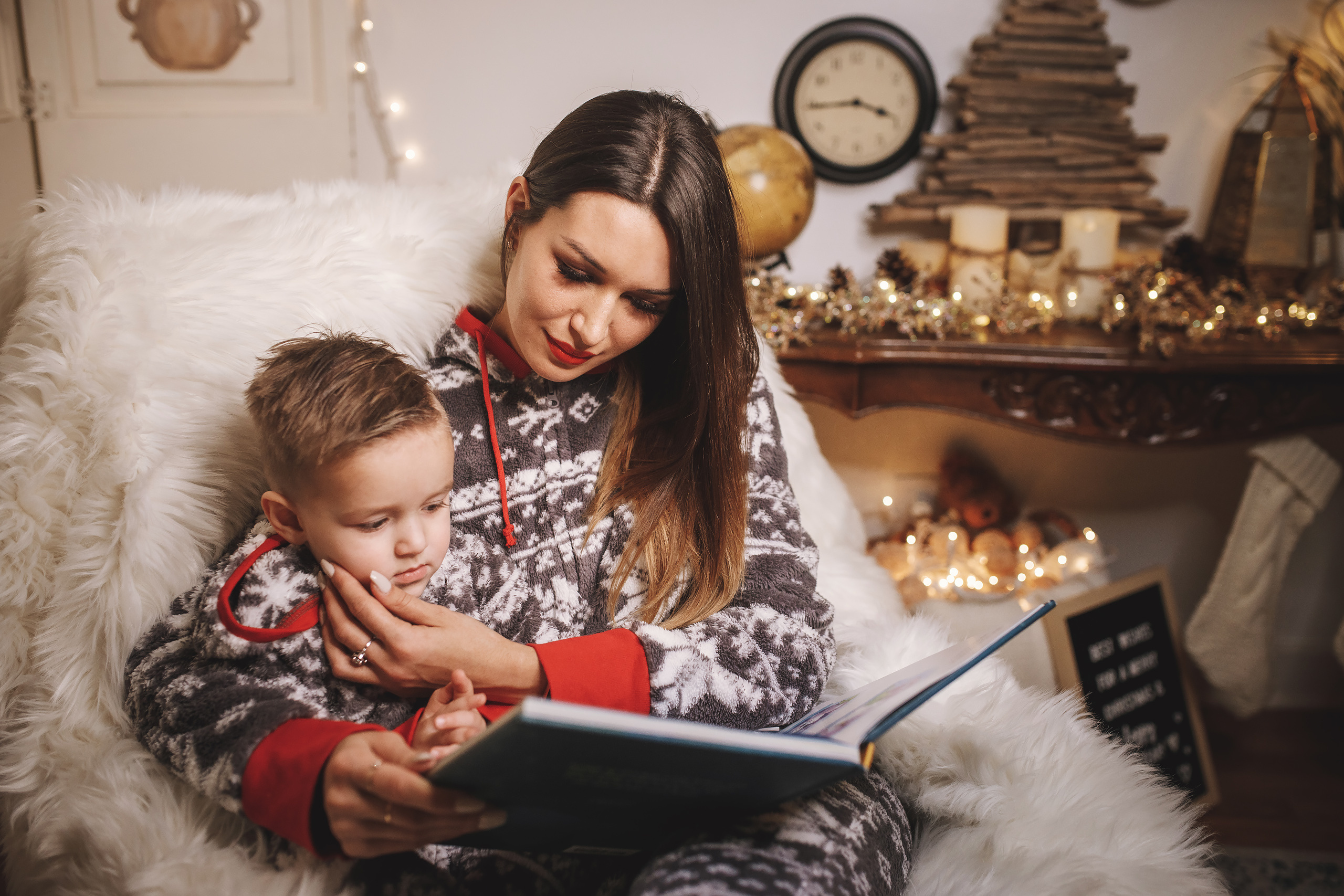 12.07.2019 Christmas Family Photoshoot 14. Wedding family event photographer in Chicago Nick Yushevich