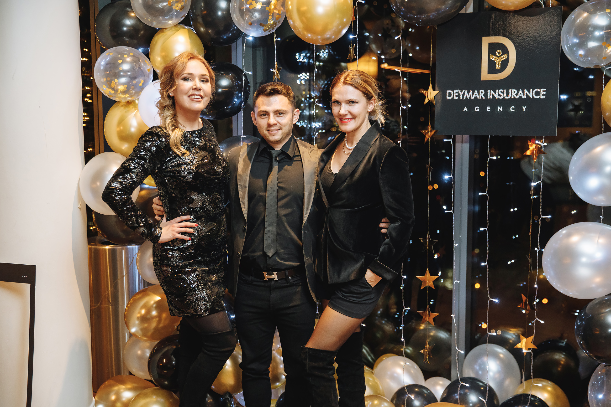 Deymar Insurance Agency. Wedding family event photographer in Chicago Nick Yushevich