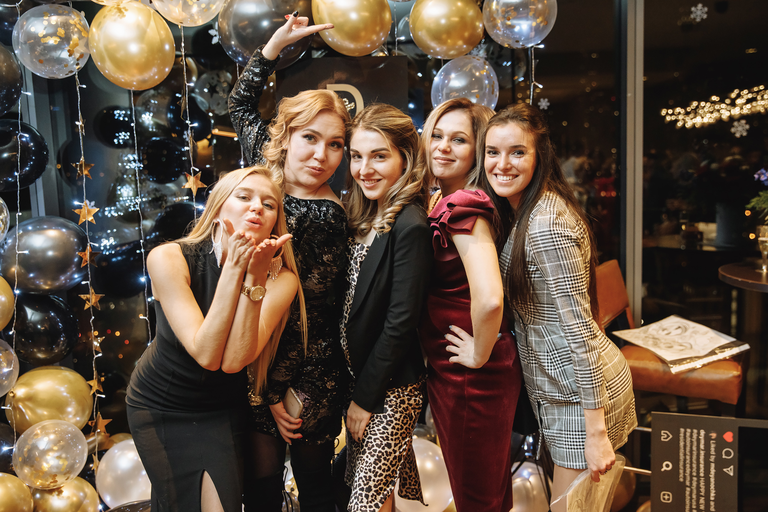 Deymar Insurance Agency. Wedding family event photographer in Chicago Nick Yushevich