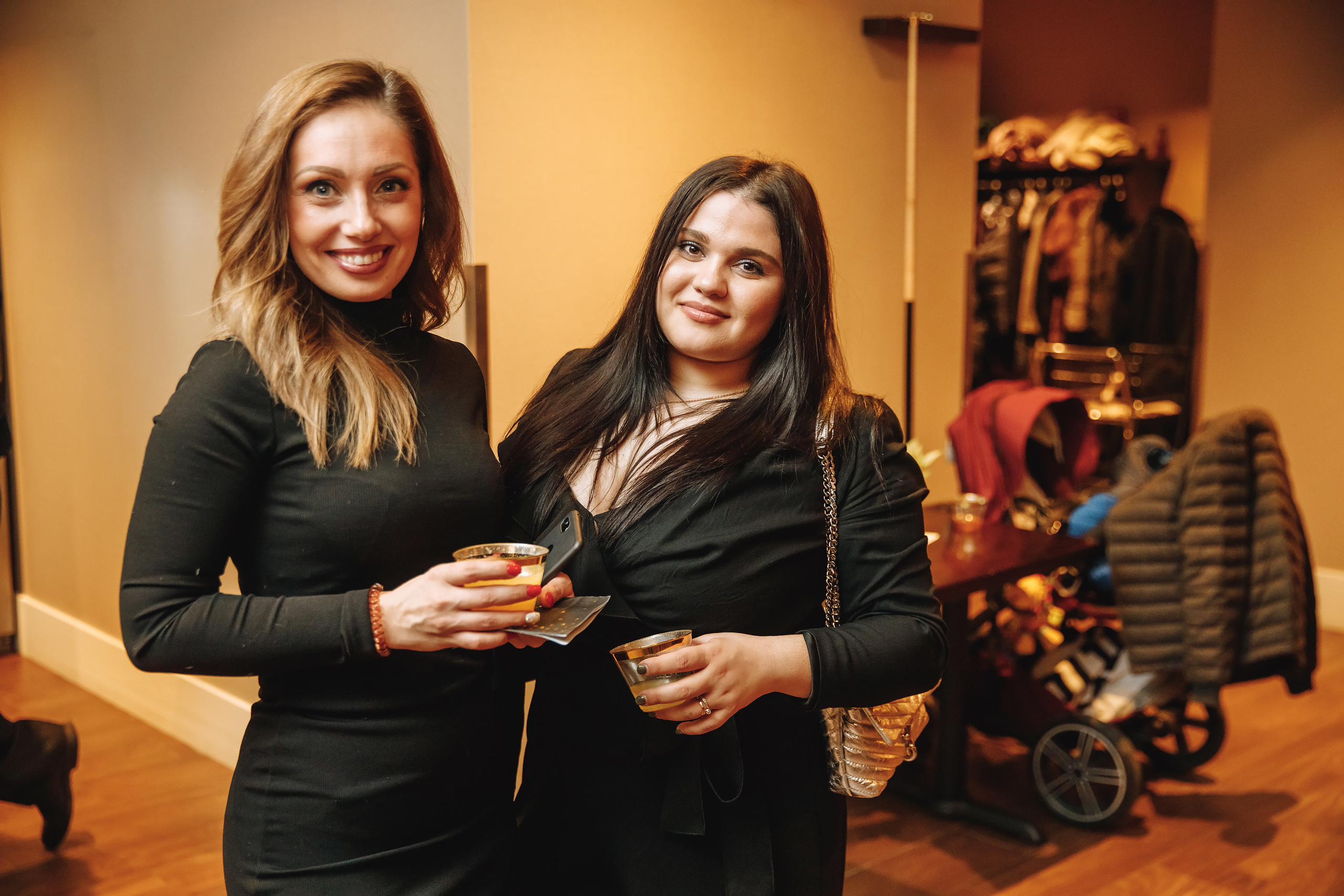 Deymar Insurance Agency. Wedding family event photographer in Chicago Nick Yushevich