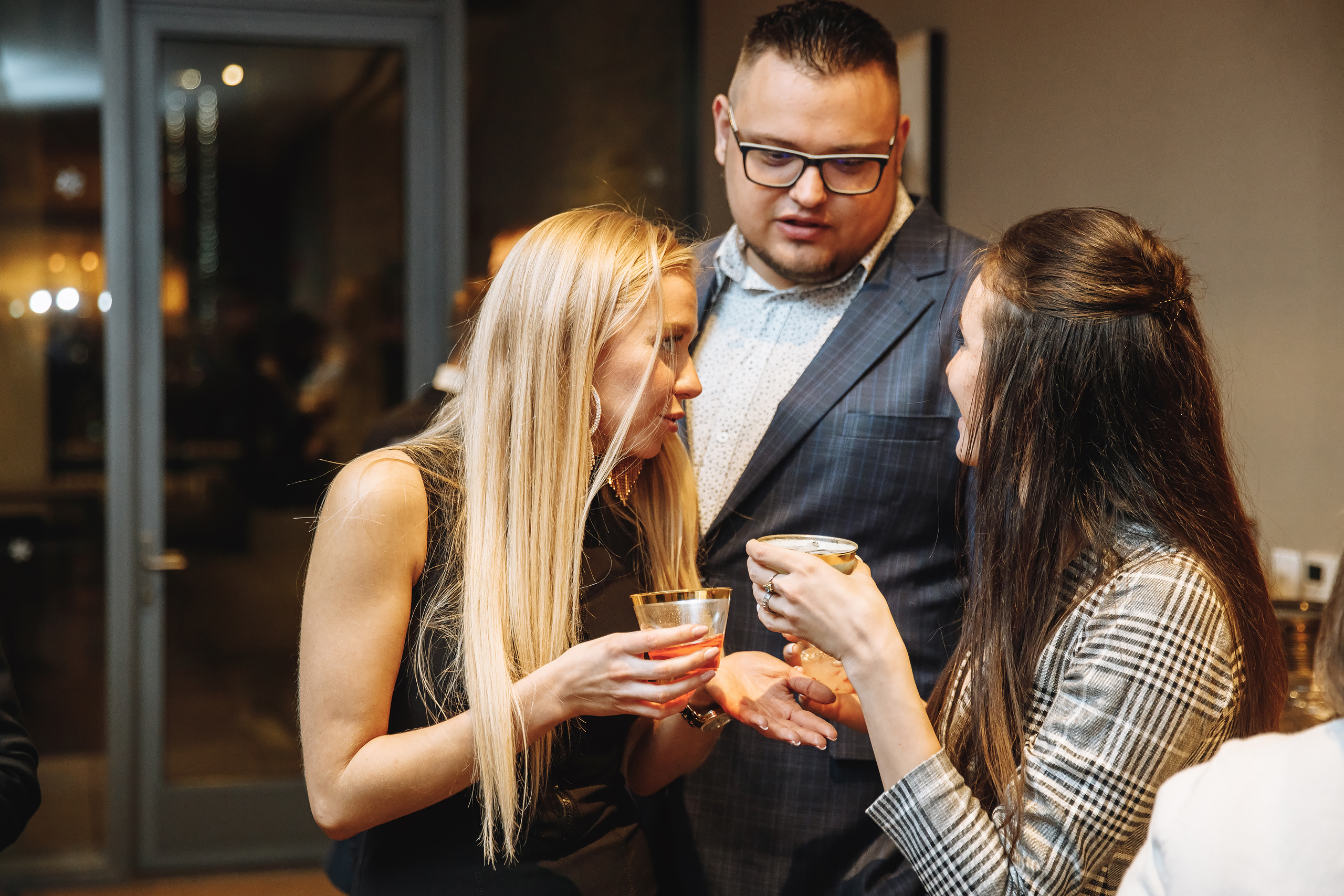 Deymar Insurance Agency. Wedding family event photographer in Chicago Nick Yushevich