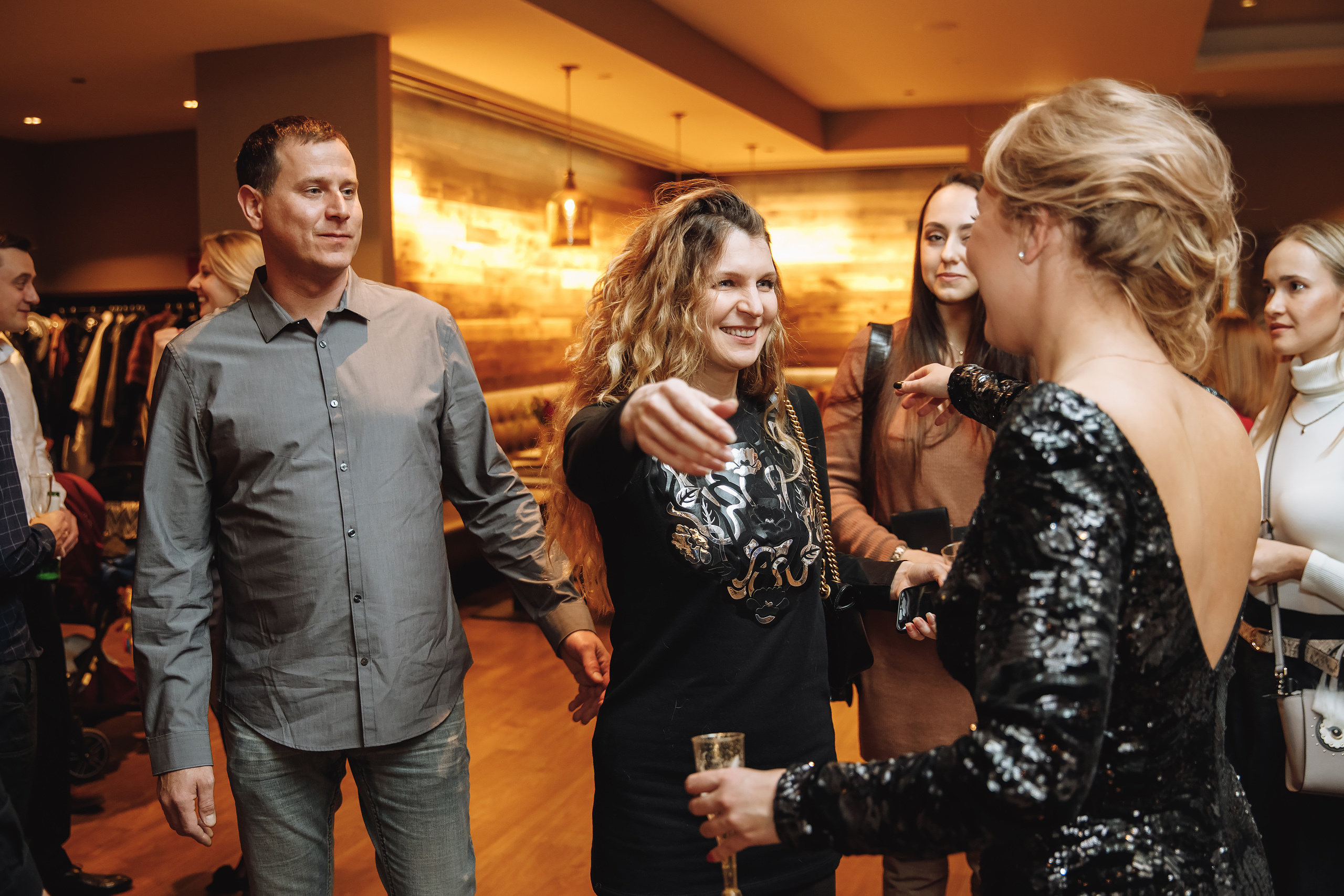 Deymar Insurance Agency. Wedding family event photographer in Chicago Nick Yushevich