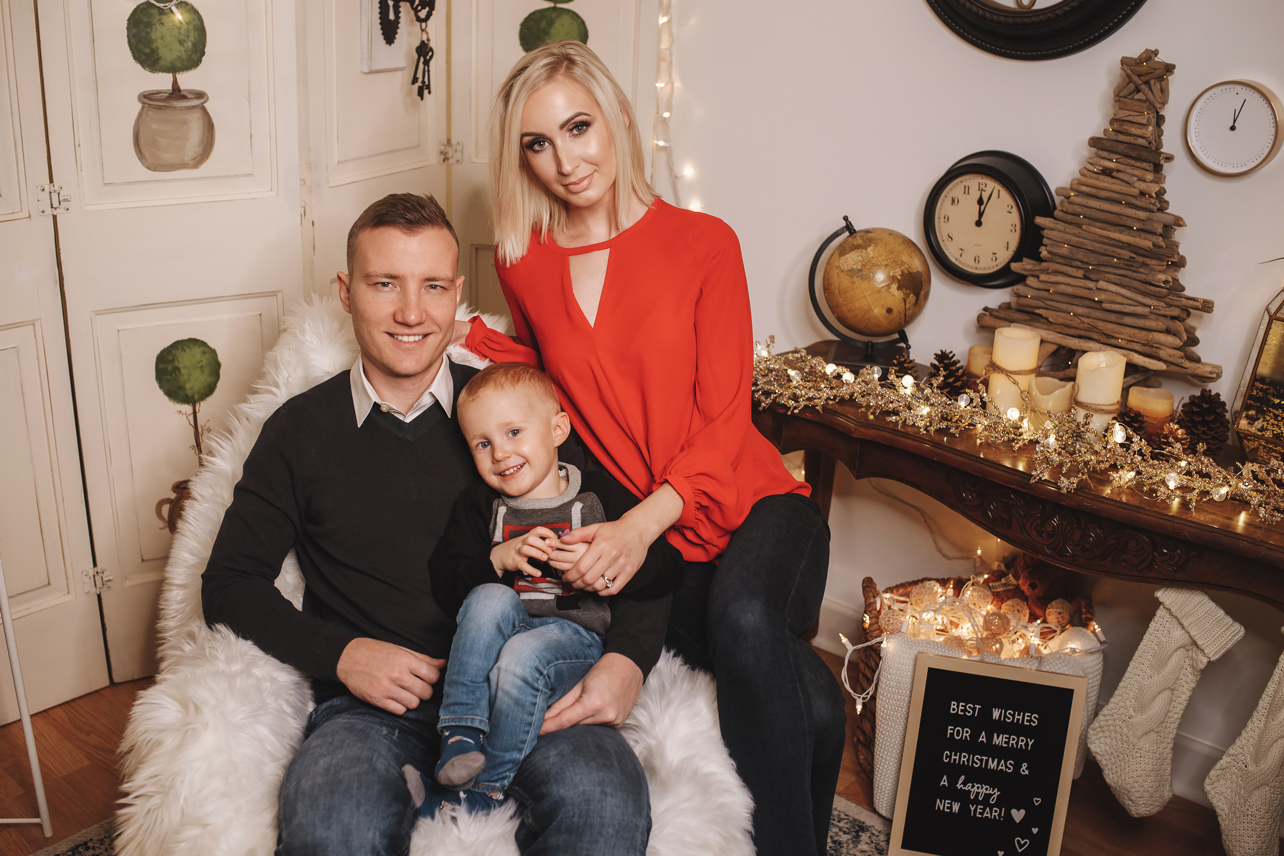 12.07.2019 Christmas Family Photoshoot 12. Wedding family event photographer in Chicago Nick Yushevich