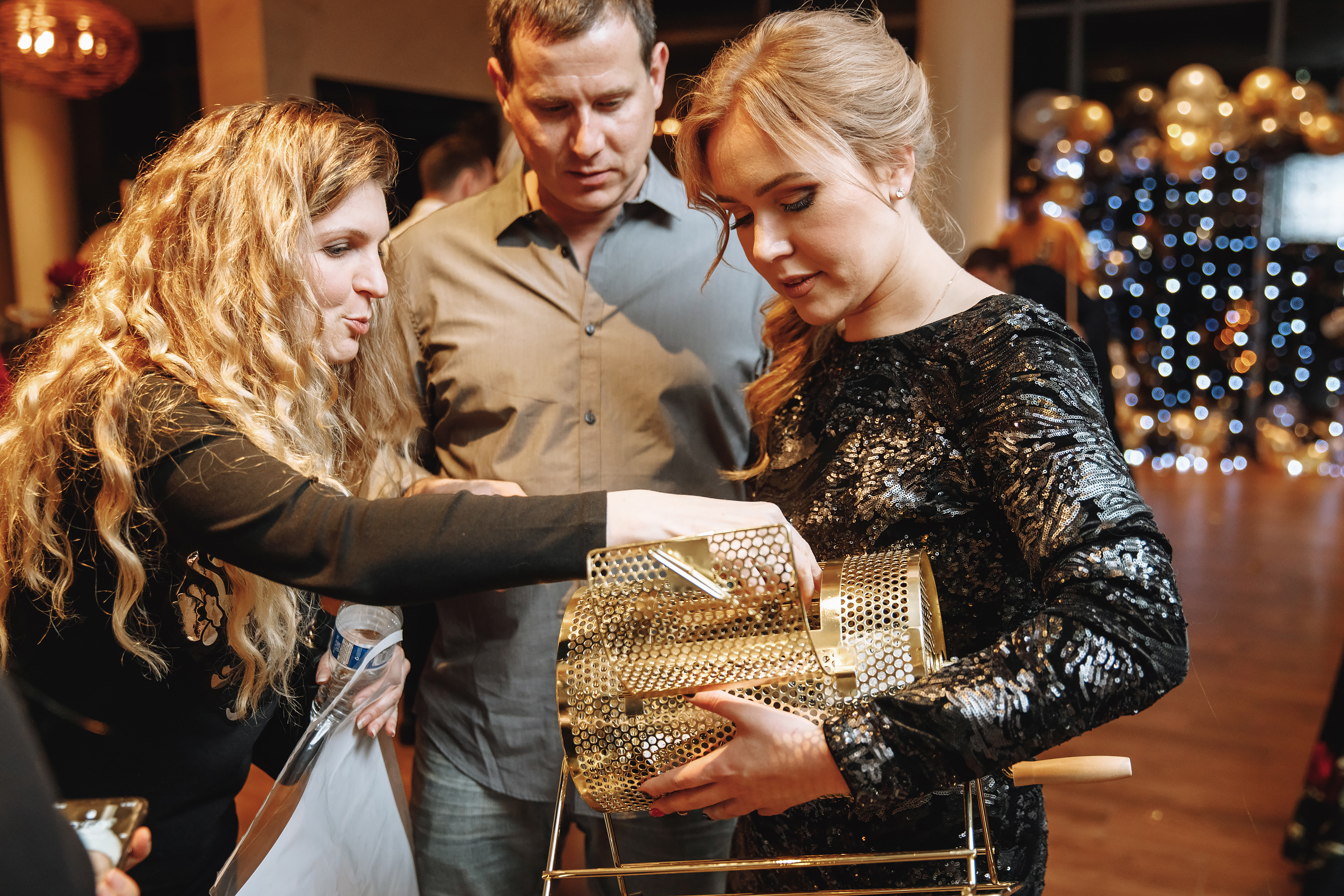 Deymar Insurance Agency. Wedding family event photographer in Chicago Nick Yushevich