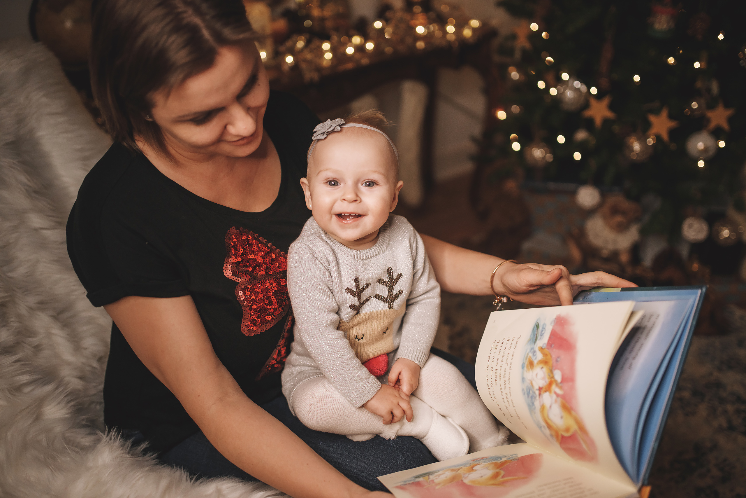 12.14.2019 Christmas Family Photoshoot 20. Wedding family event photographer in Chicago Nick Yushevich