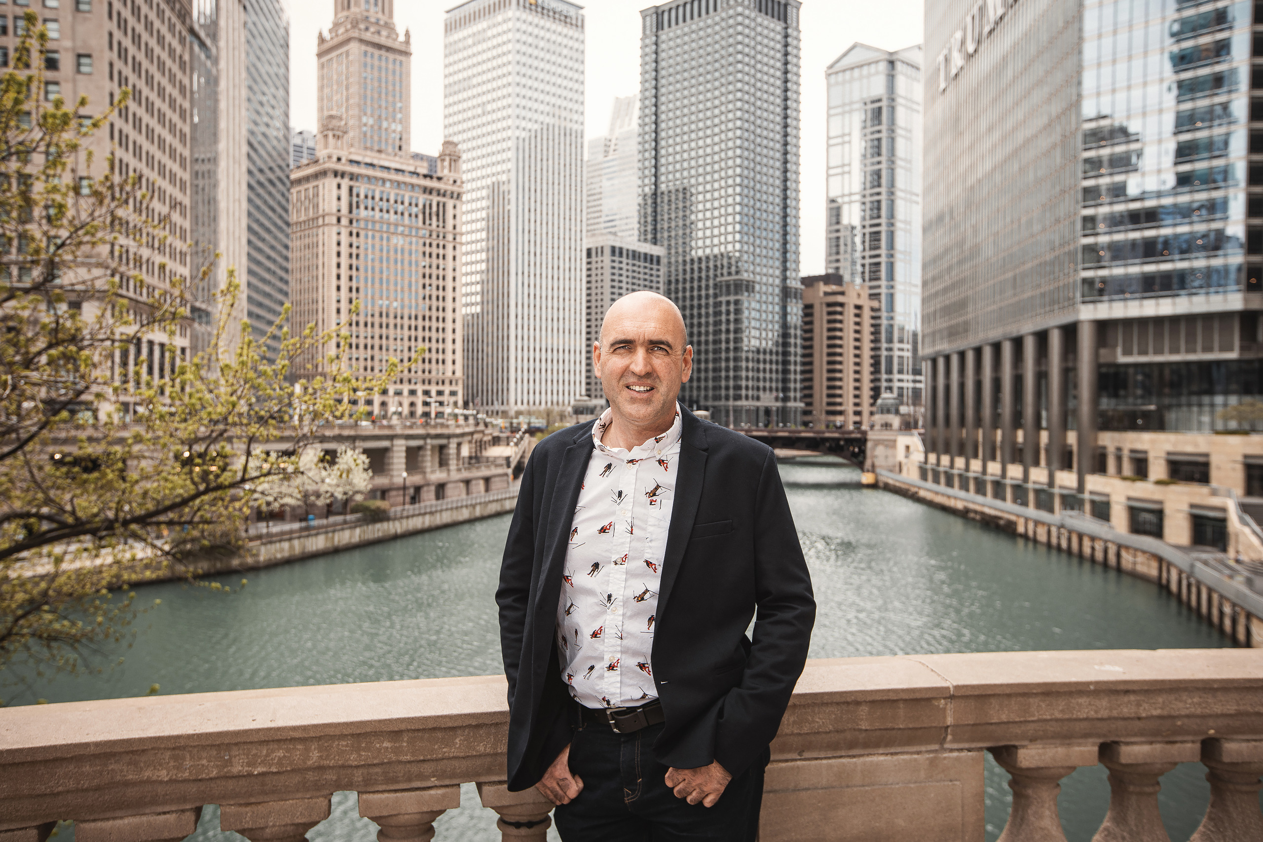 Portrait photoshoot. Wedding family event photographer in Chicago Nick Yushevich