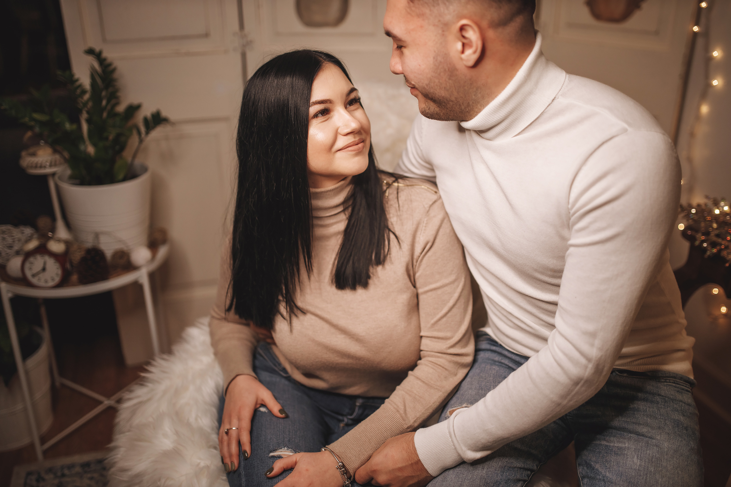 12.14.2019 Christmas Family Photoshoot 19. Wedding family event photographer in Chicago Nick Yushevich