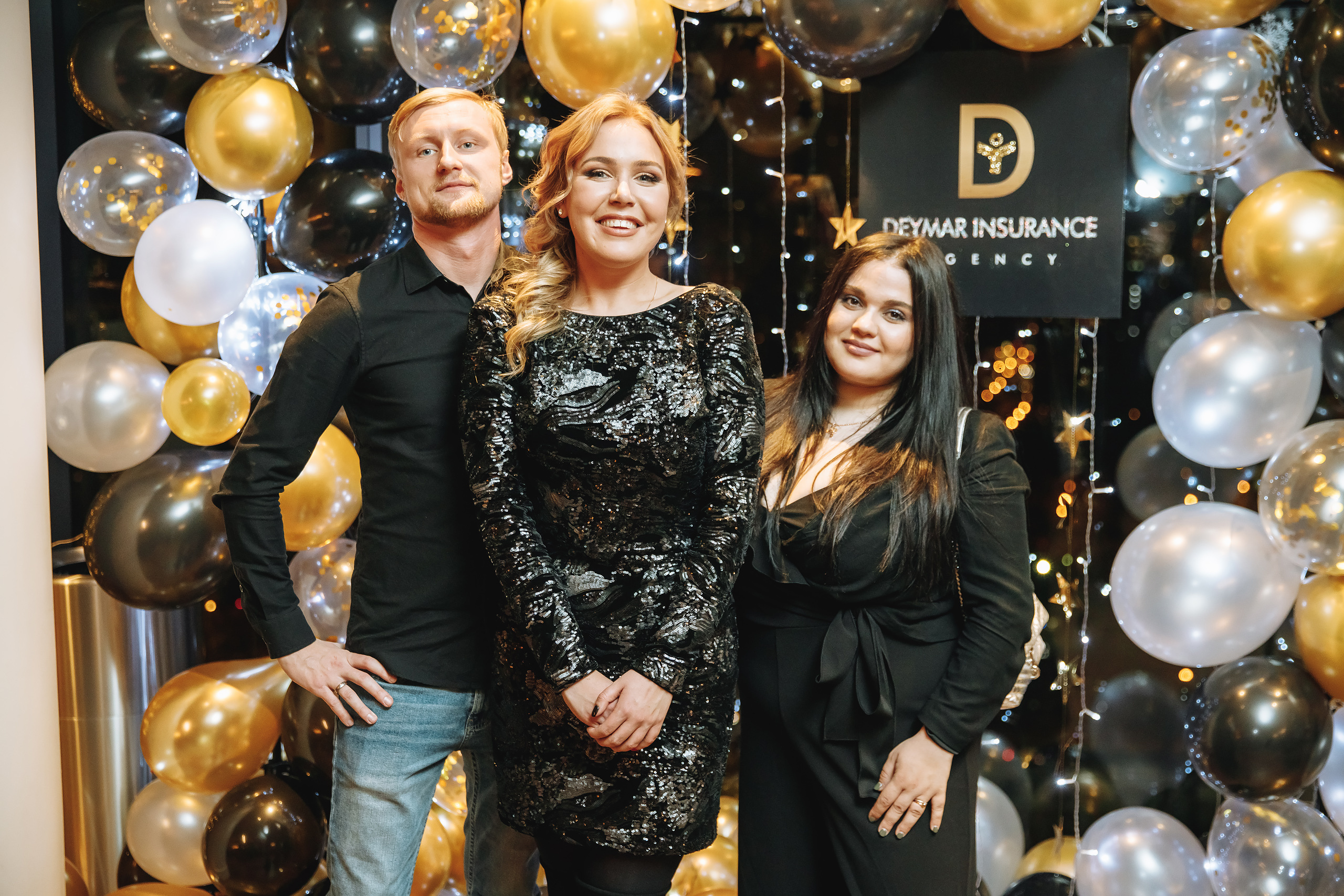 Deymar Insurance Agency. Wedding family event photographer in Chicago Nick Yushevich