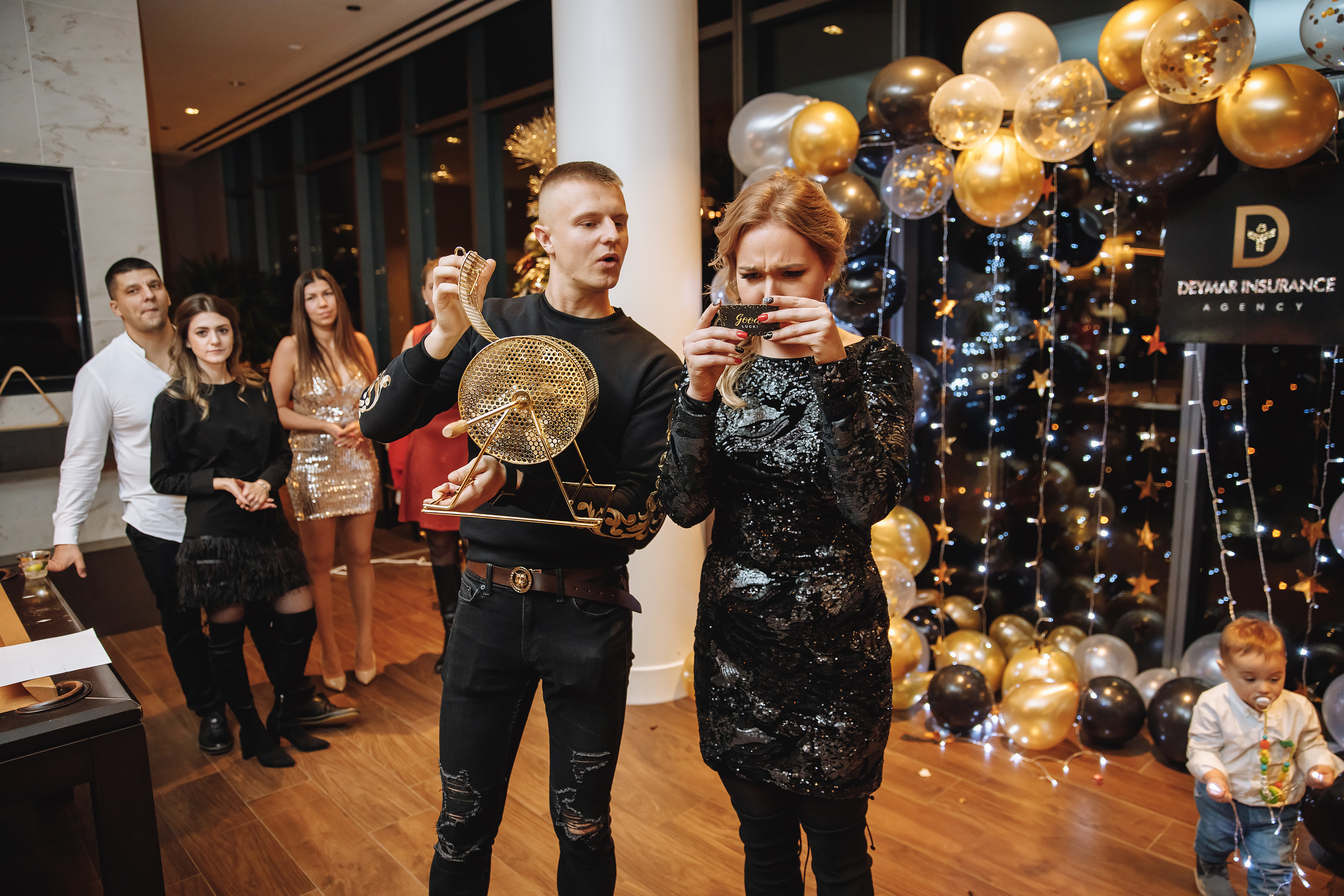 Deymar Insurance Agency. Wedding family event photographer in Chicago Nick Yushevich