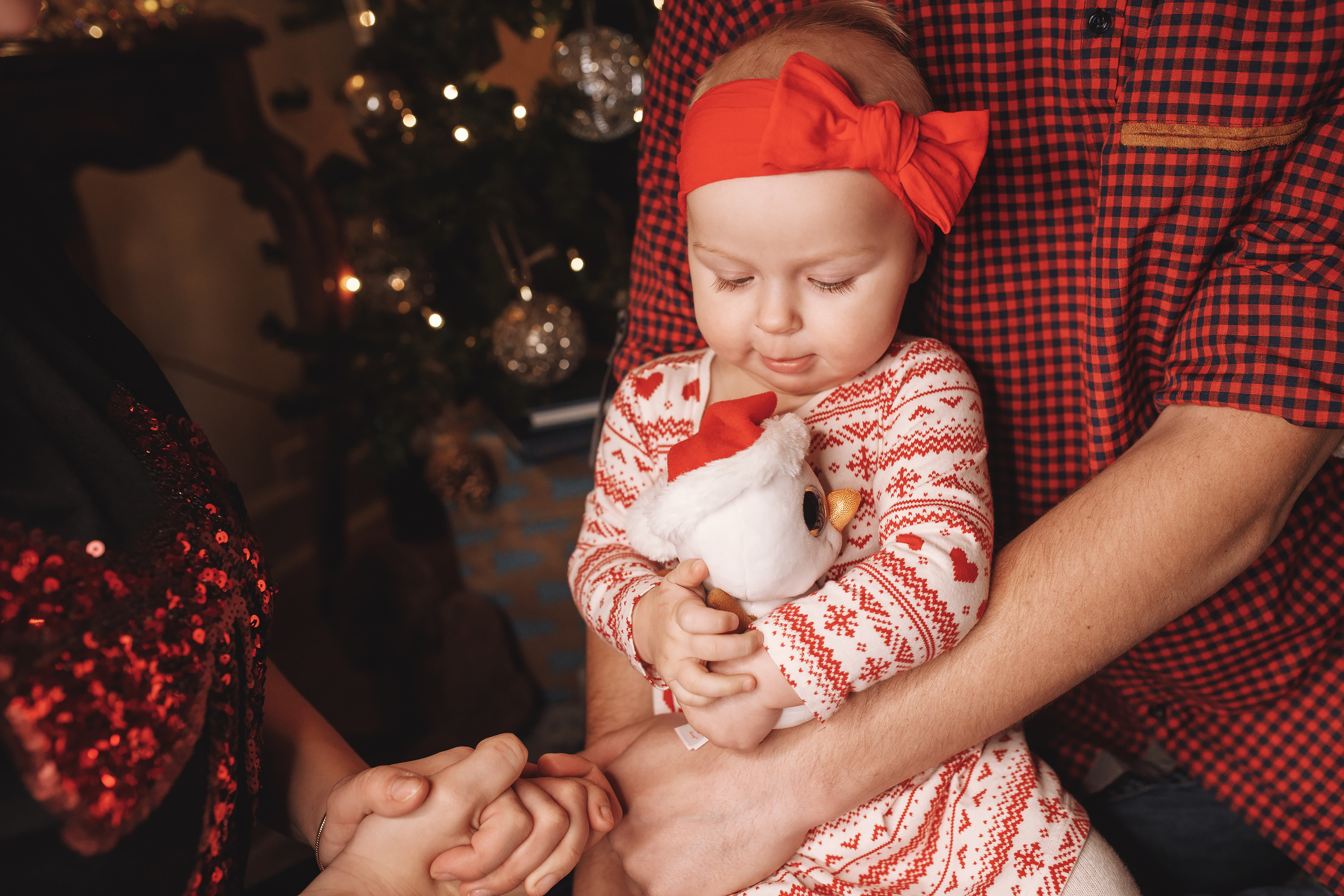 12.14.2019 Christmas Family Photoshoot 20. Wedding family event photographer in Chicago Nick Yushevich