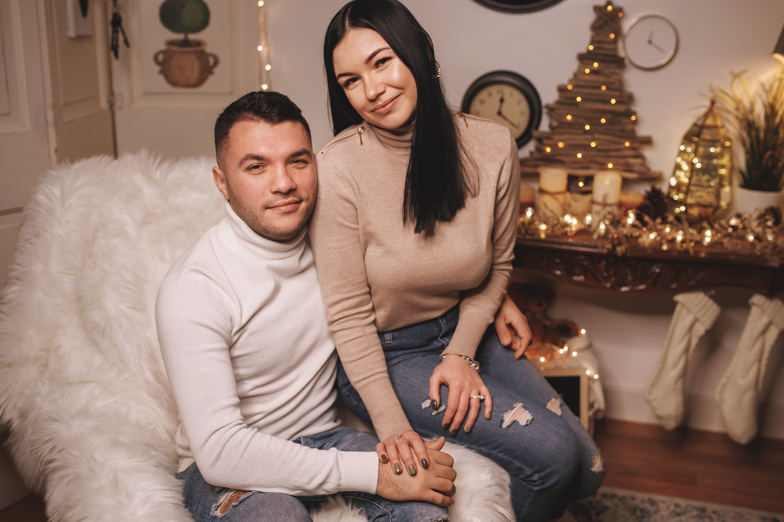 12.14.2019 Christmas Family Photoshoot 19. Wedding family event photographer in Chicago Nick Yushevich