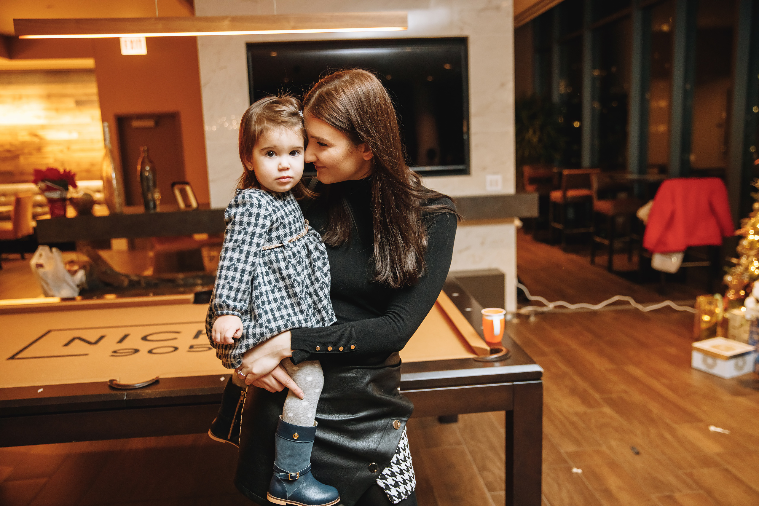 Deymar Insurance Agency. Wedding family event photographer in Chicago Nick Yushevich