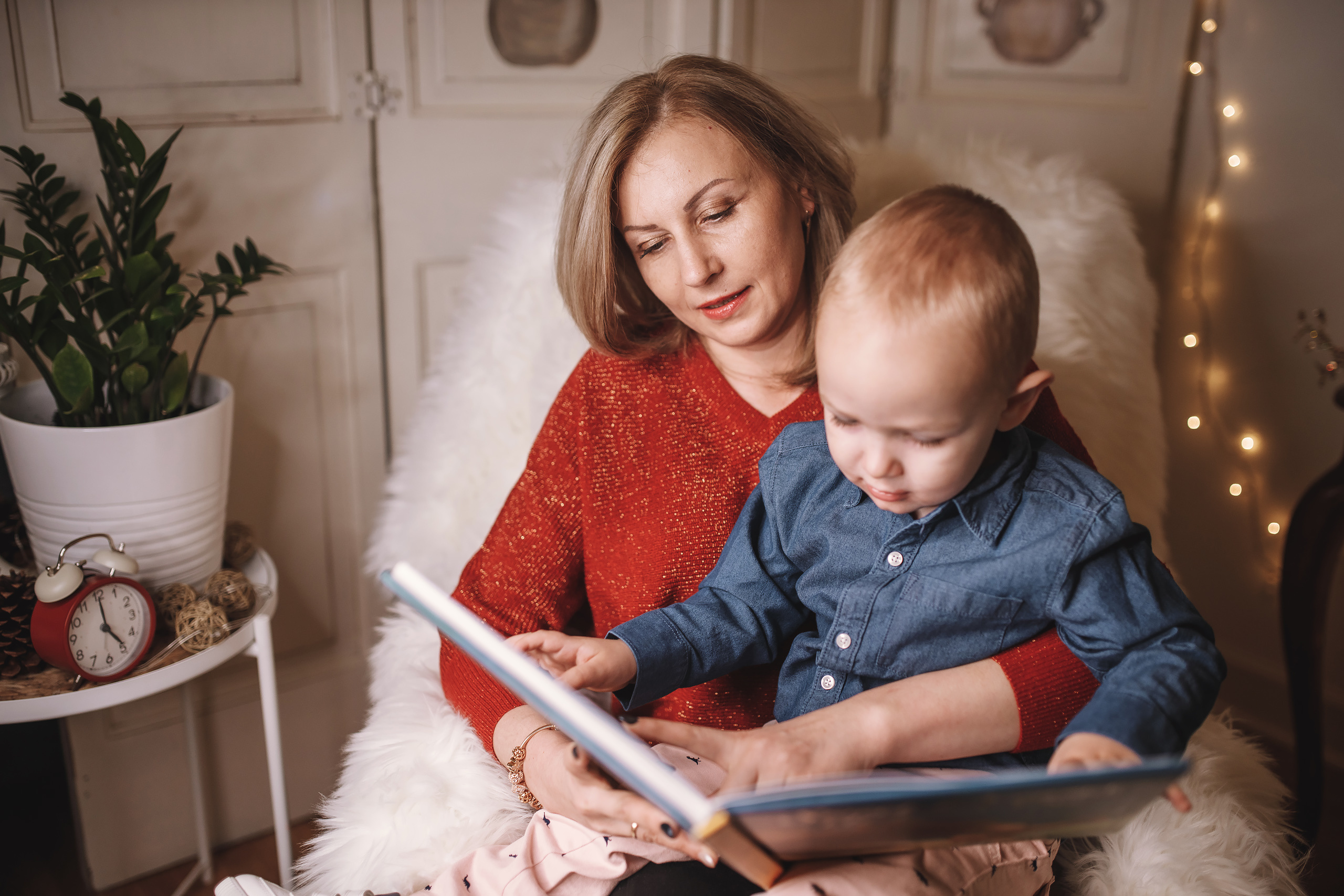 12.14.2019 Christmas Family Photoshoot 22. Wedding family event photographer in Chicago Nick Yushevich