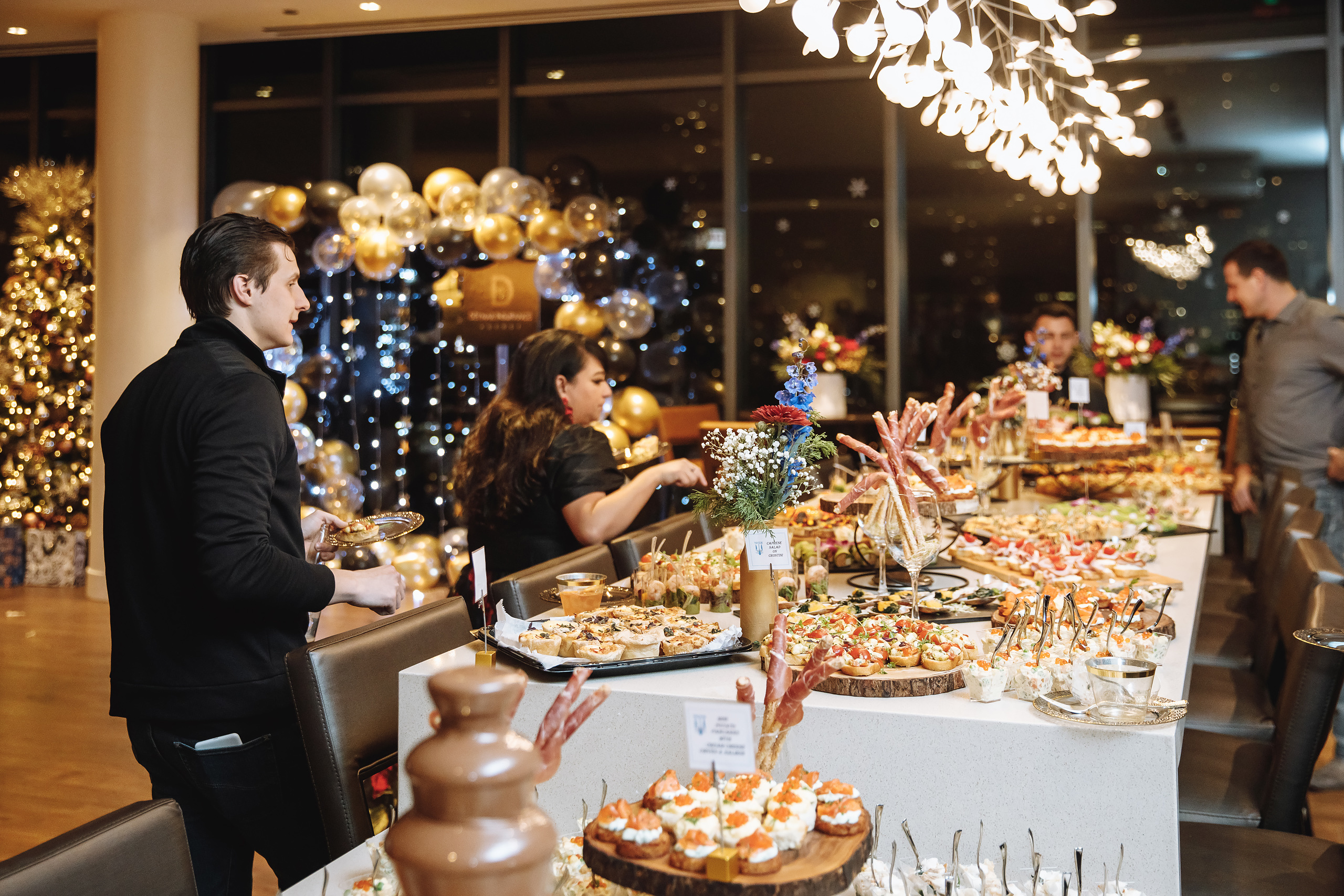 Deymar Insurance Agency. Wedding family event photographer in Chicago Nick Yushevich