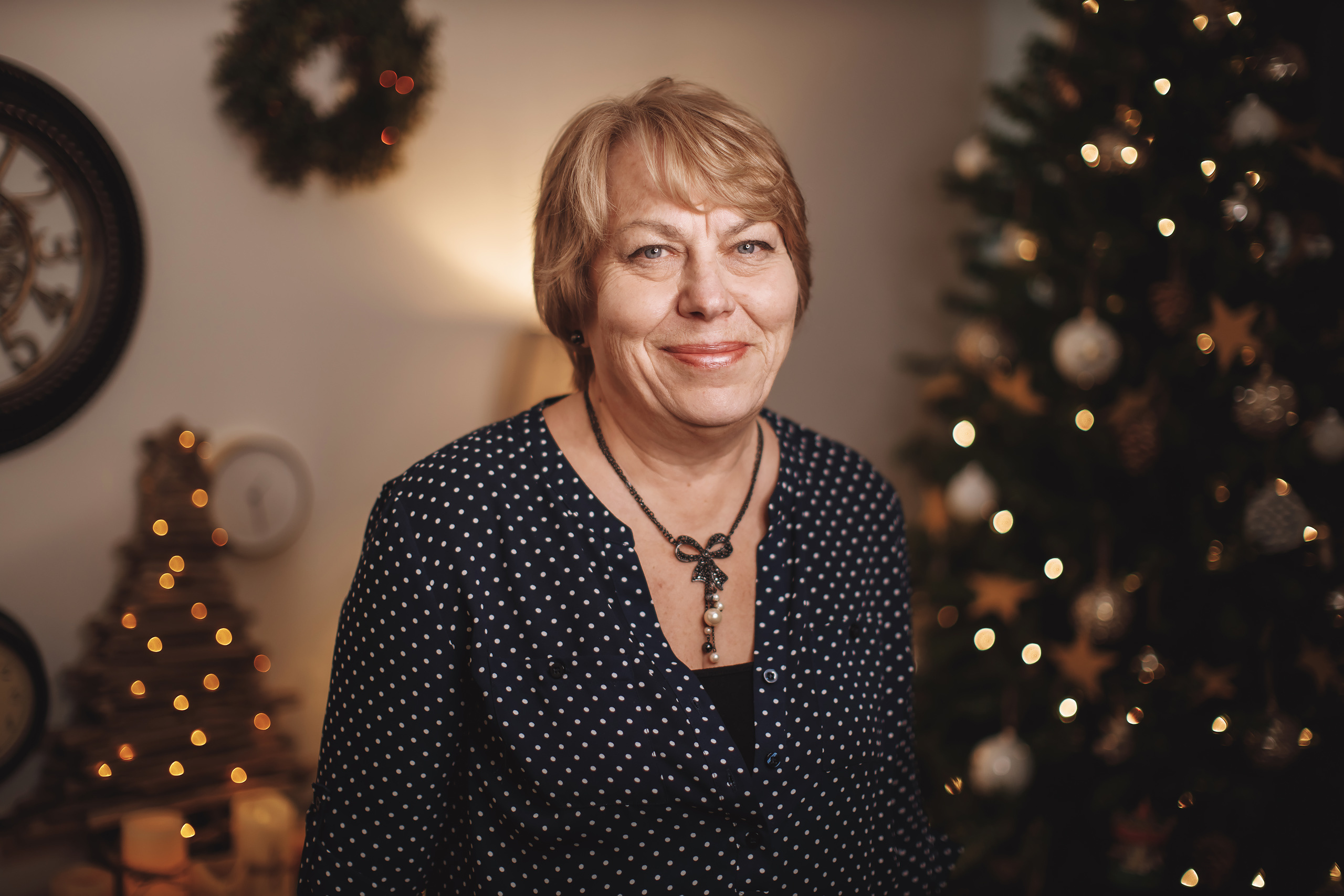 12.14.2019 Christmas Family Photoshoot 20. Wedding family event photographer in Chicago Nick Yushevich