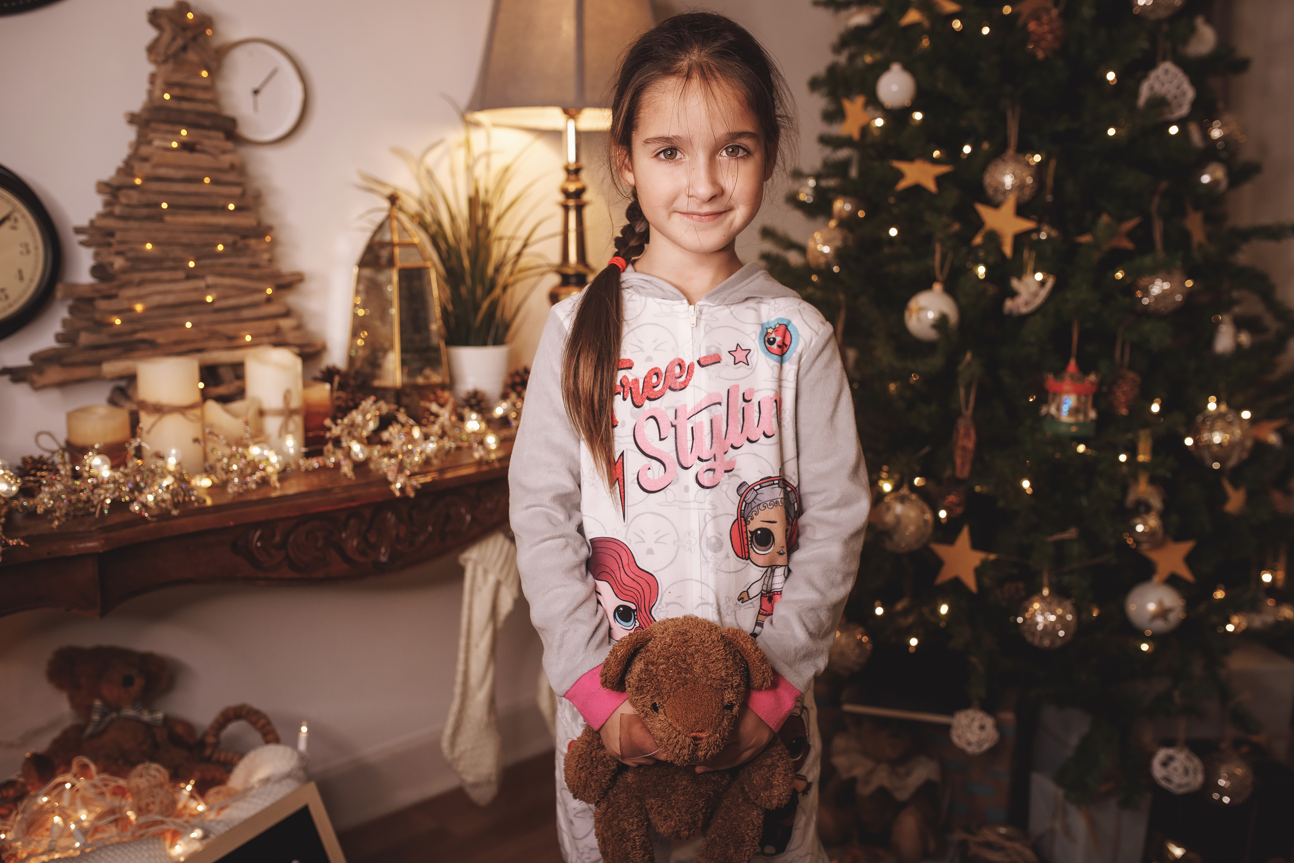 12.14.2019 Christmas Family Photoshoot 23. Wedding family event photographer in Chicago Nick Yushevich