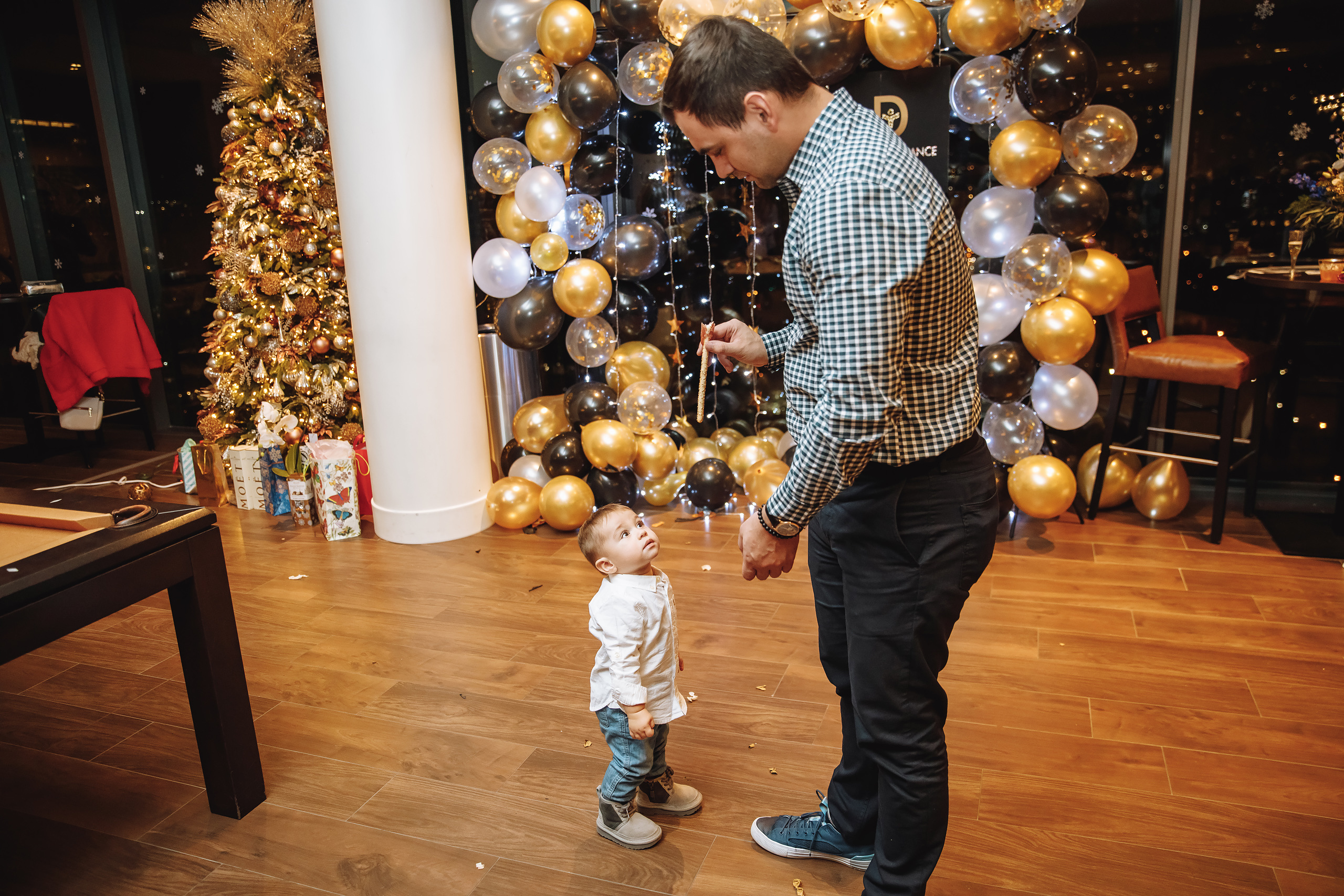 Deymar Insurance Agency. Wedding family event photographer in Chicago Nick Yushevich