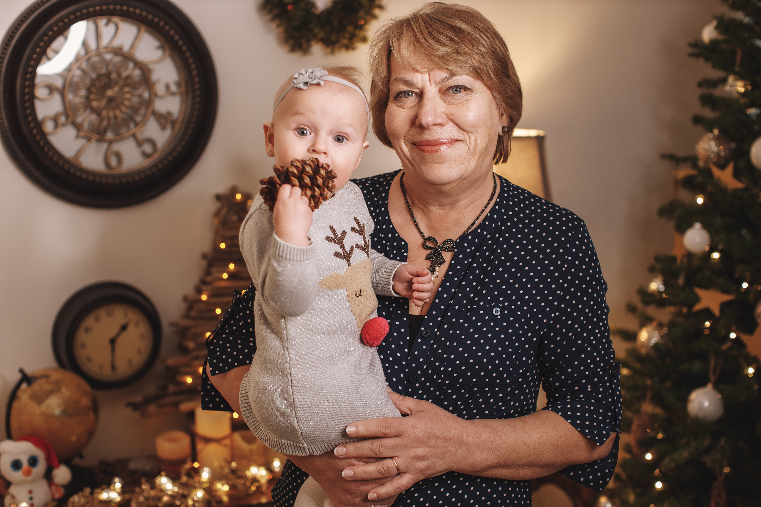 12.14.2019 Christmas Family Photoshoot 20. Wedding family event photographer in Chicago Nick Yushevich