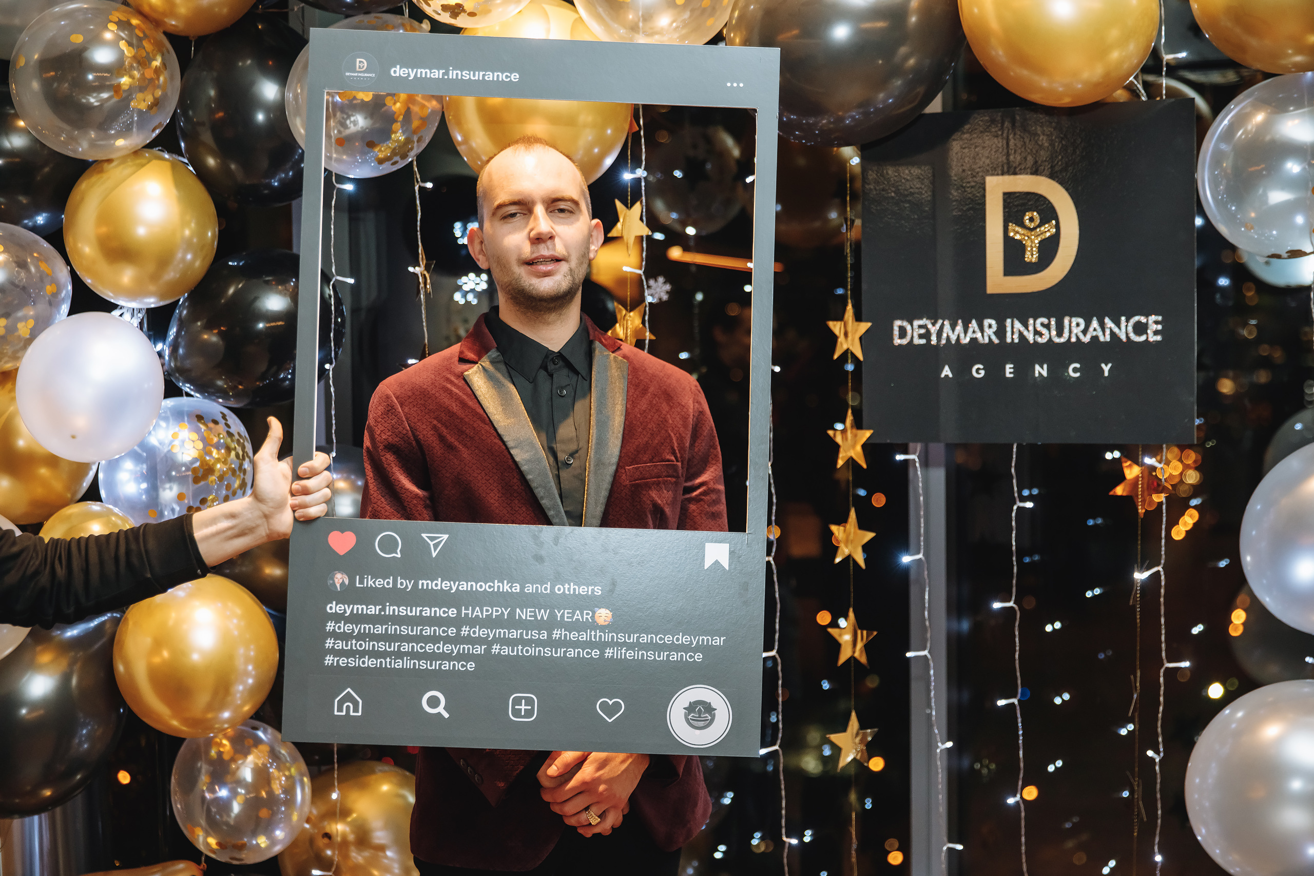 Deymar Insurance Agency. Wedding family event photographer in Chicago Nick Yushevich