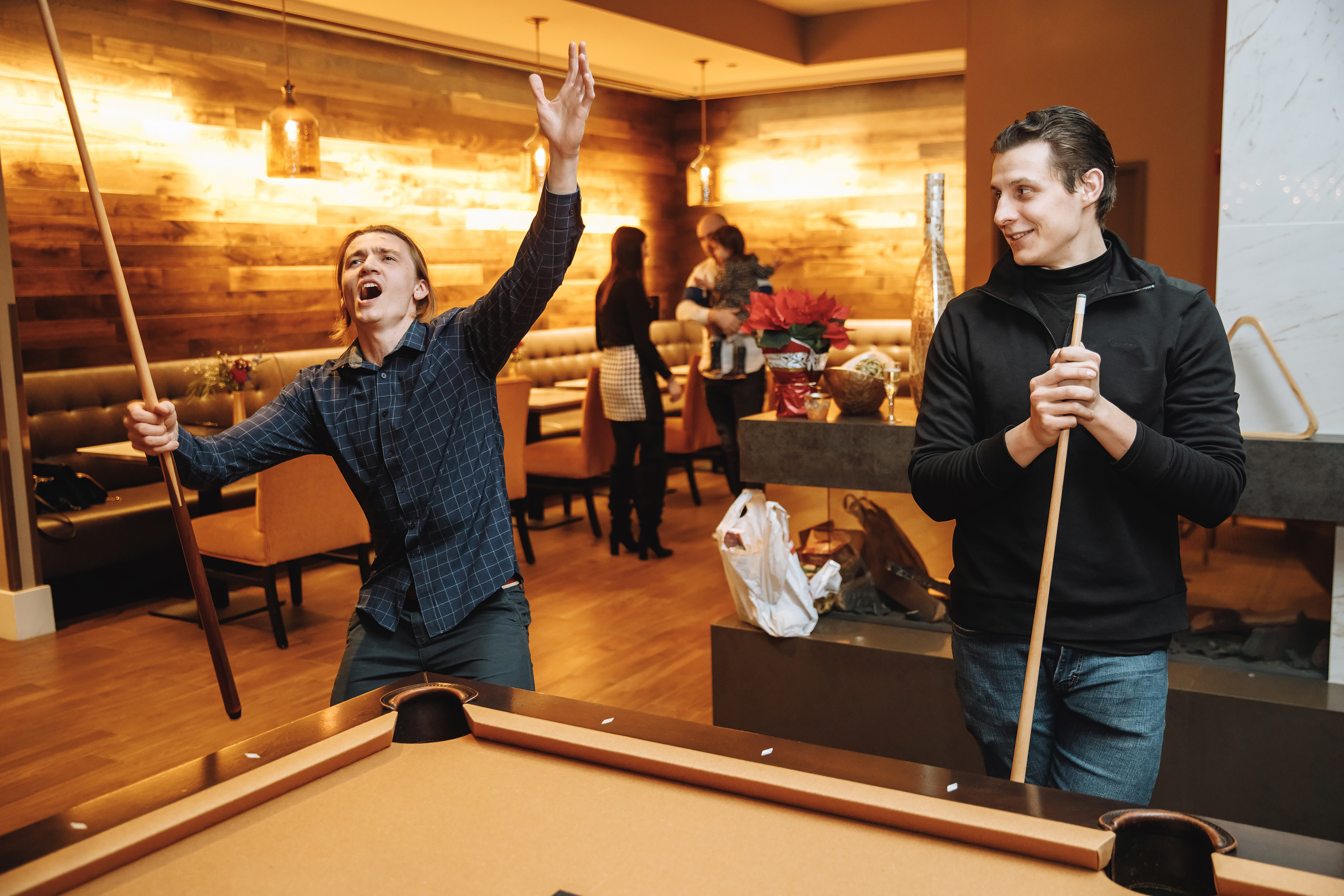 Deymar Insurance Agency. Wedding family event photographer in Chicago Nick Yushevich