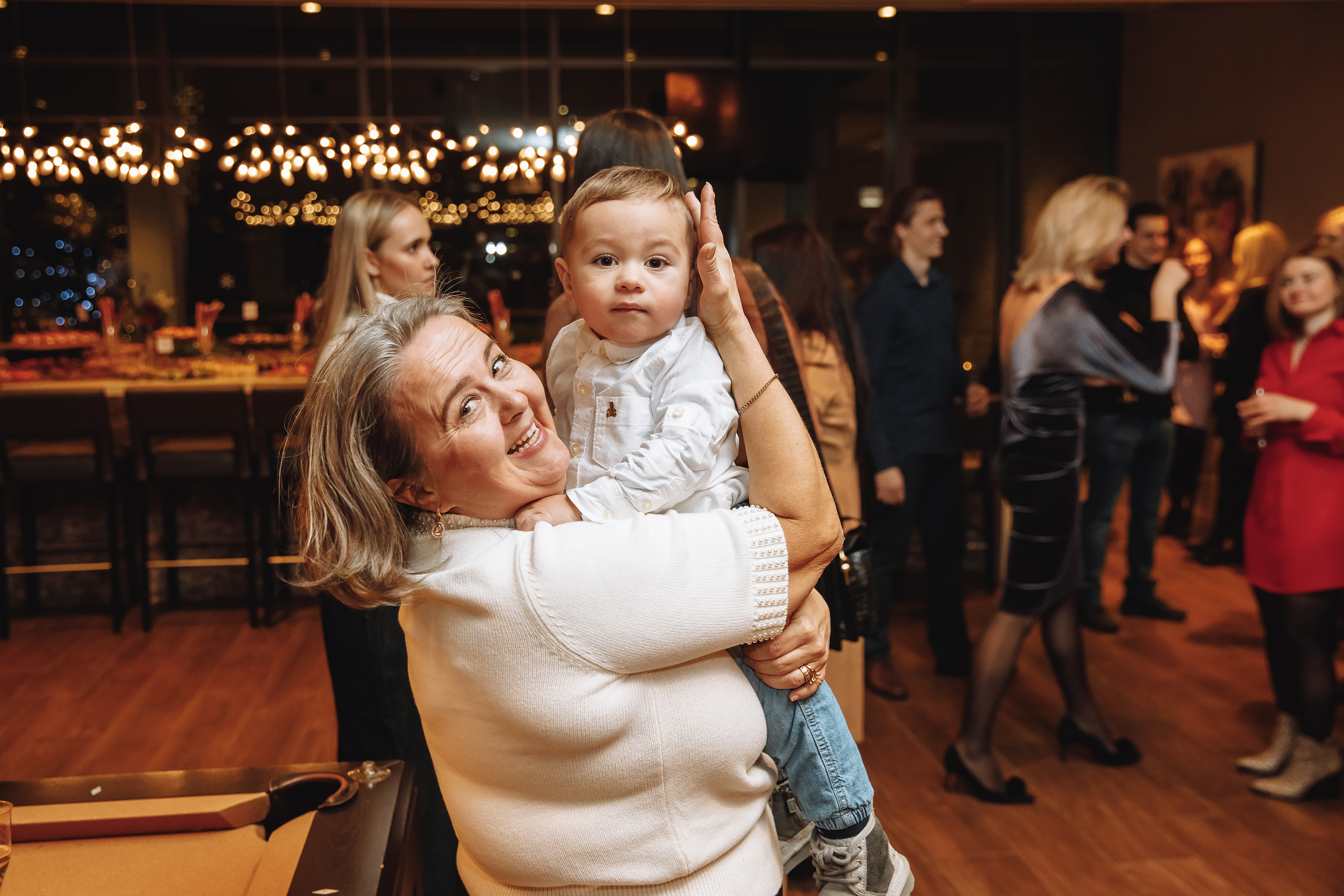 Deymar Insurance Agency. Wedding family event photographer in Chicago Nick Yushevich