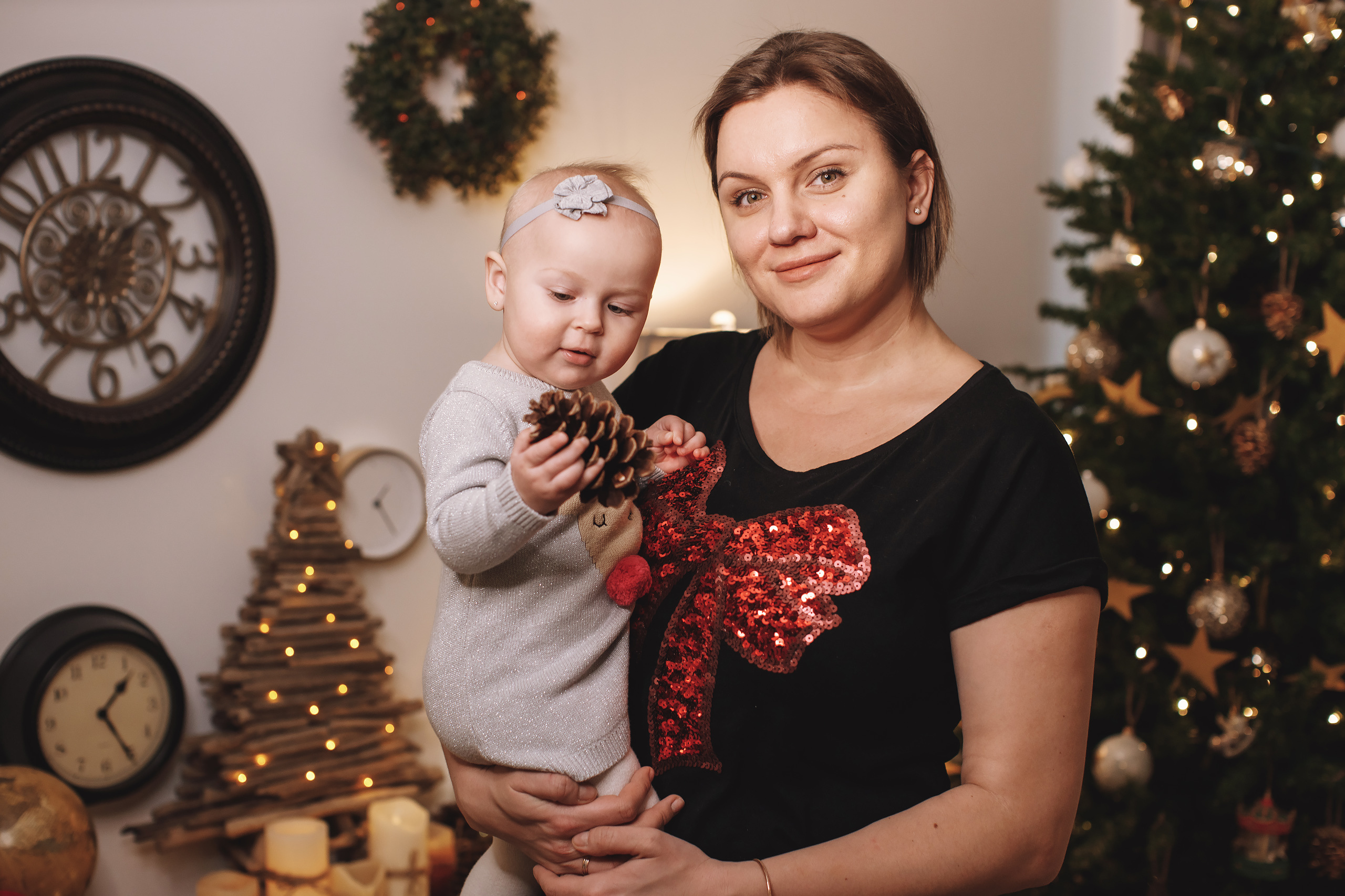 12.14.2019 Christmas Family Photoshoot 20. Wedding family event photographer in Chicago Nick Yushevich