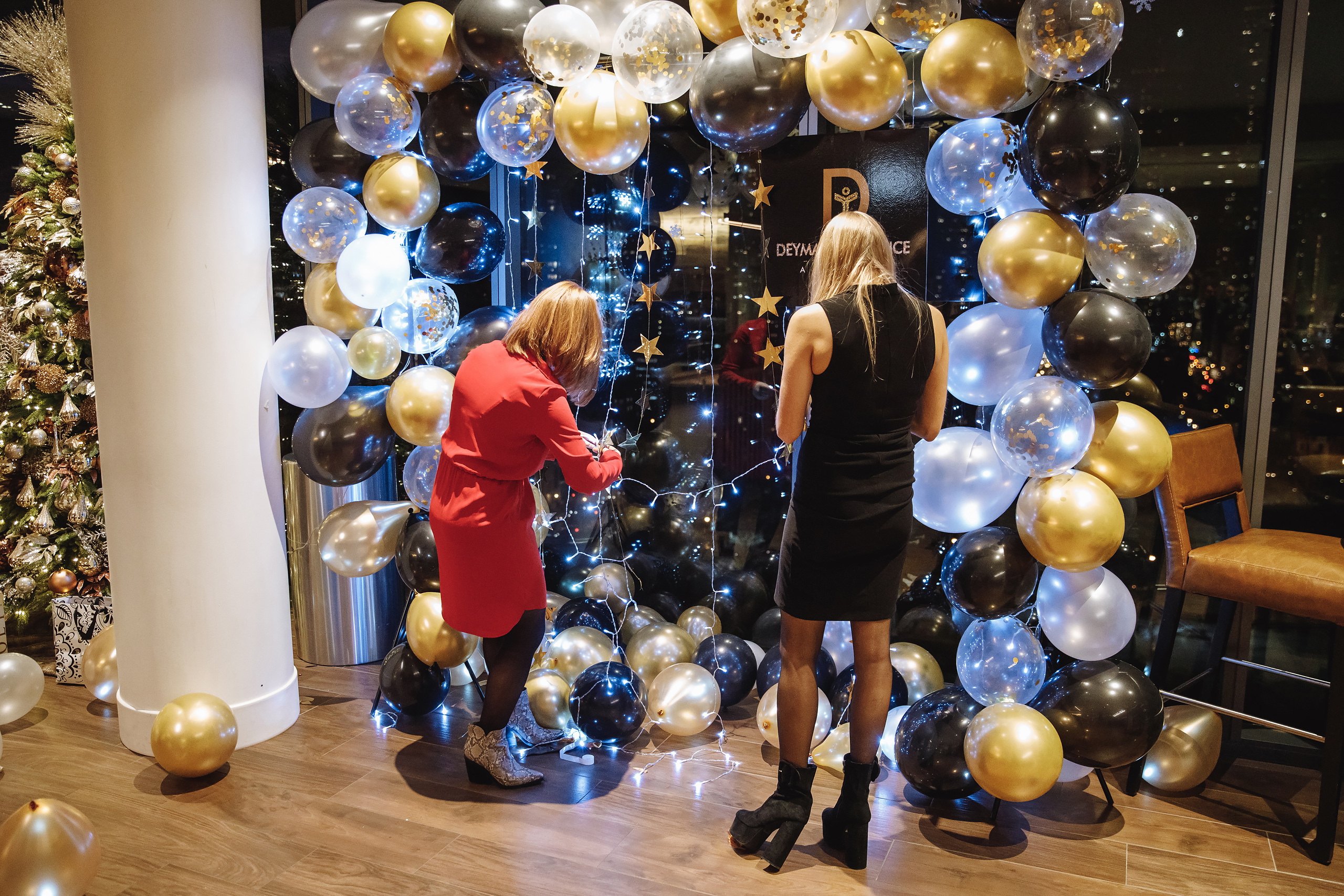 Deymar Insurance Agency. Wedding family event photographer in Chicago Nick Yushevich