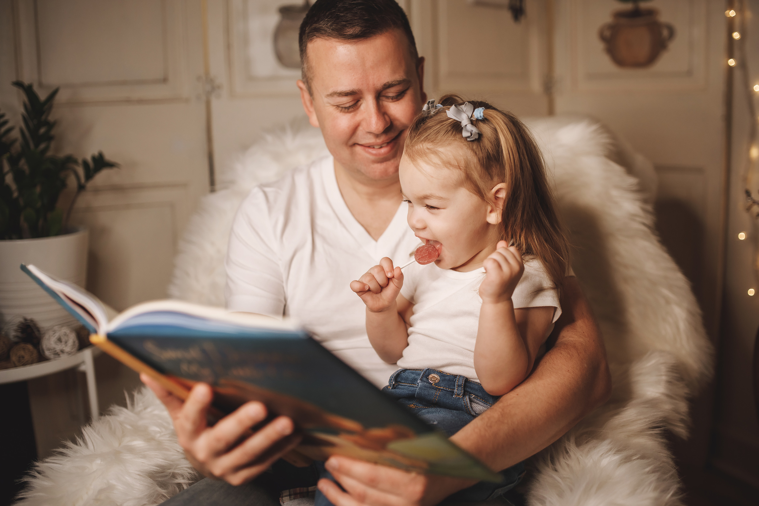 12.07.2019 Christmas Family Photoshoot 11. Wedding family event photographer in Chicago Nick Yushevich