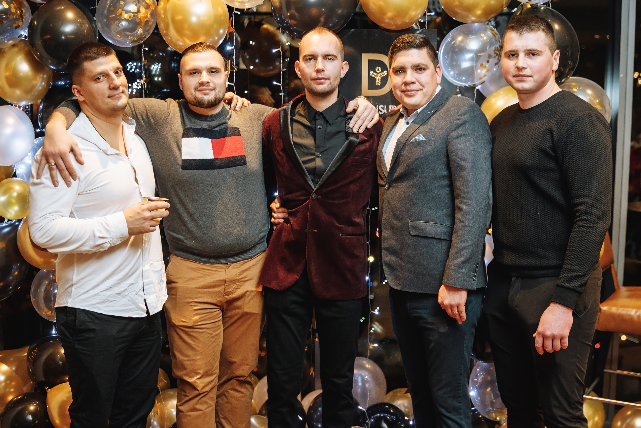 Deymar Insurance Agency. Wedding family event photographer in Chicago Nick Yushevich