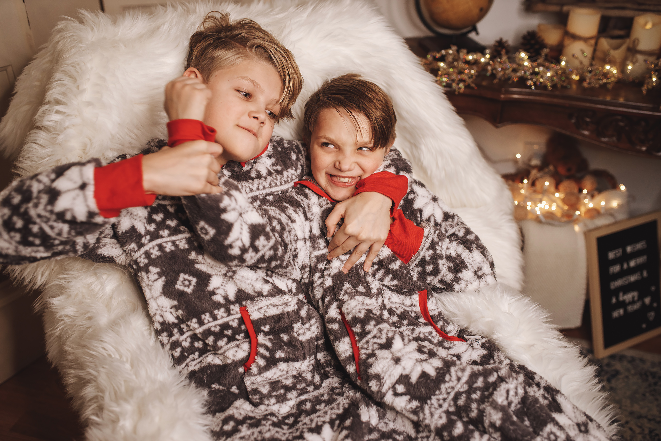 12.07.2019 Christmas Family Photoshoot 14. Wedding family event photographer in Chicago Nick Yushevich