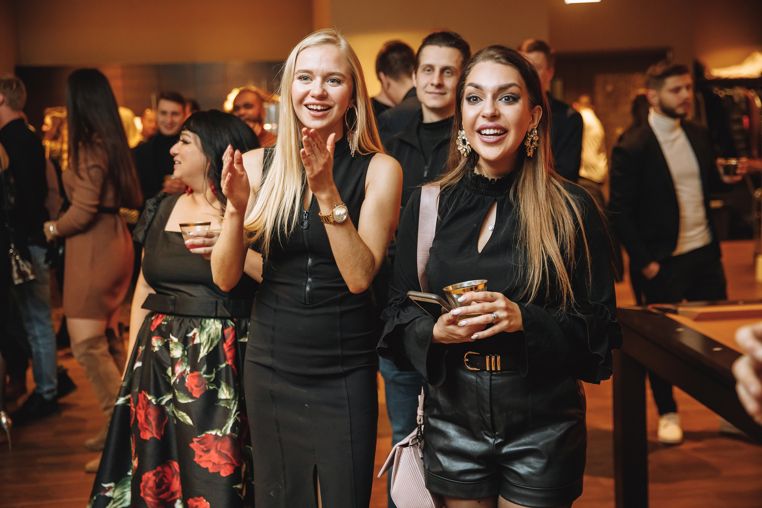 Deymar Insurance Agency. Wedding family event photographer in Chicago Nick Yushevich