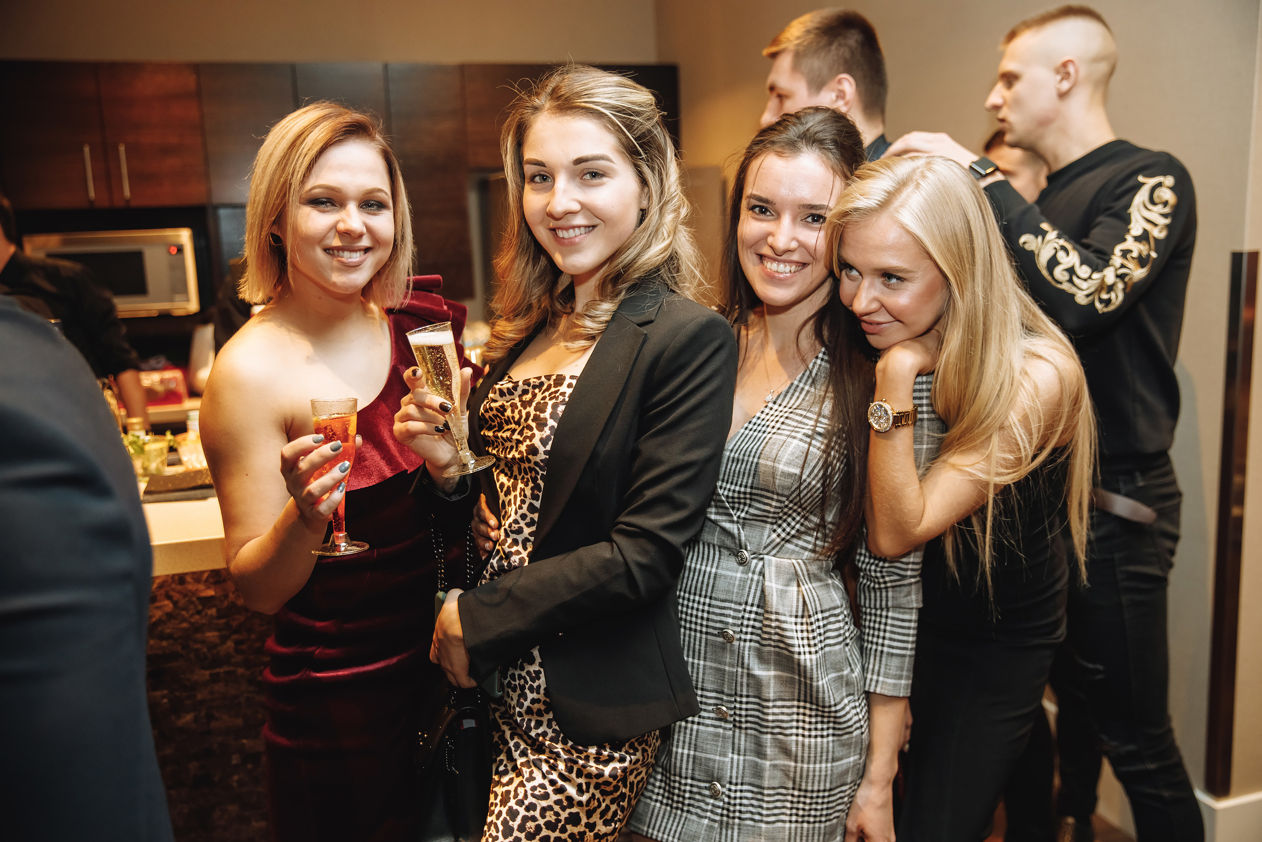 Deymar Insurance Agency. Wedding family event photographer in Chicago Nick Yushevich